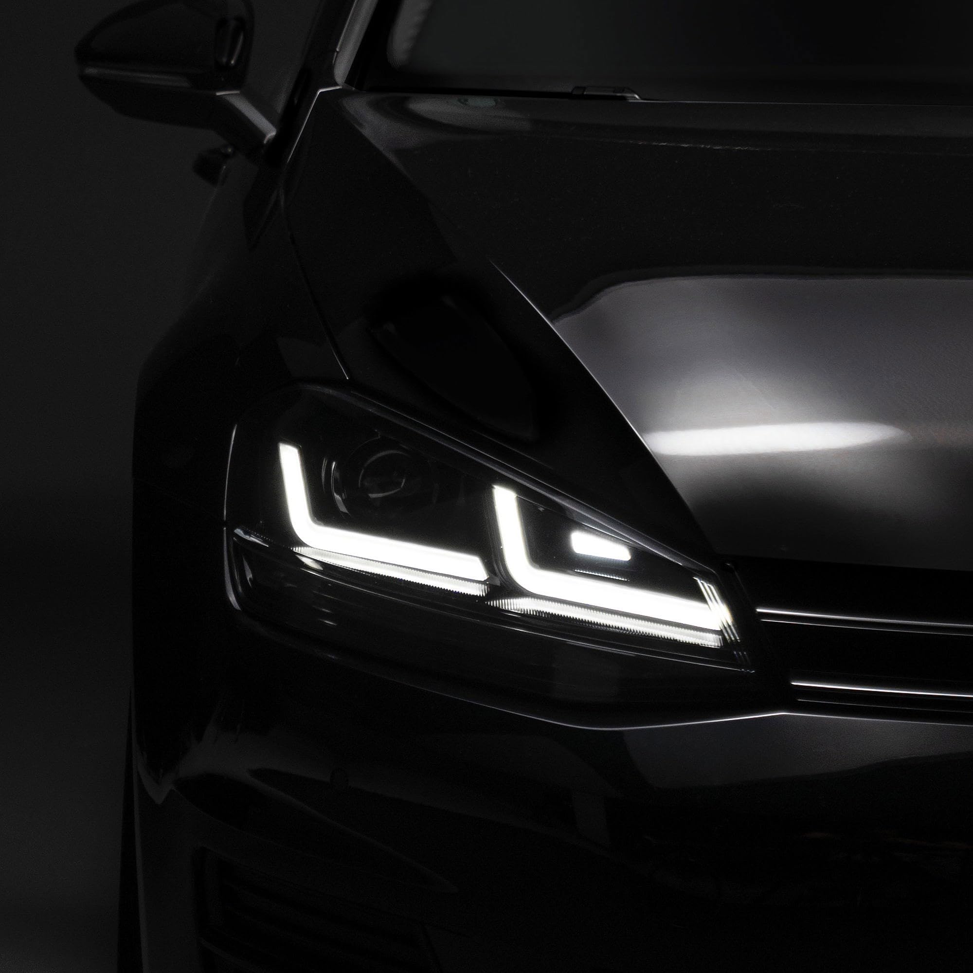 OSRAM Ledriving Led Scheinwerfer, Als Halogenersatz Zur Umrüstung Auf Led, Für Linkslenkerfahrzeuge, Schwarz Edition (1 Komplett-Set)