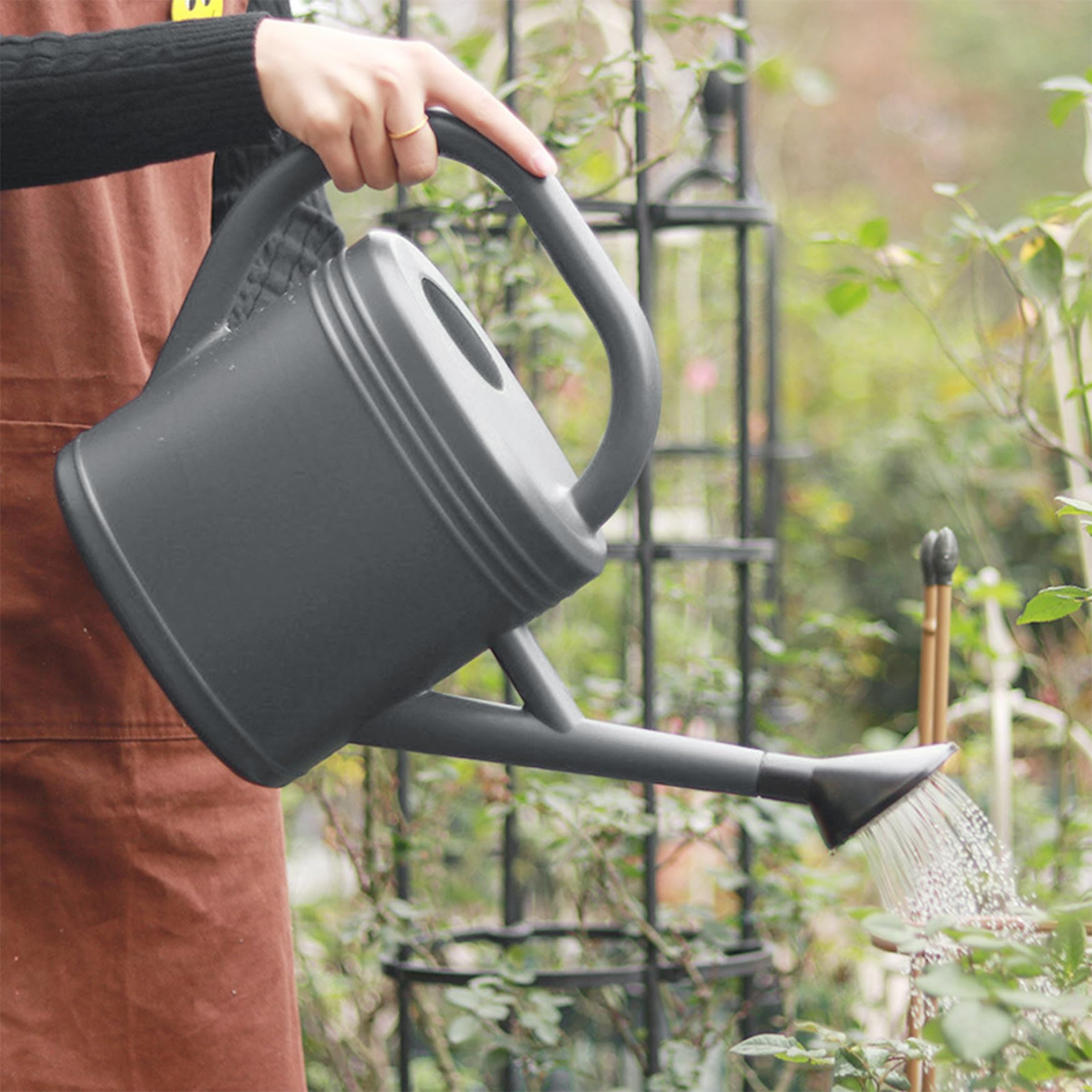 3-Liter-Gießkanne aus Kunststoff mit langem Ausguss, Sprinklerkopf und Griff für Blumenpflanzen im Innen- und Außenbereich