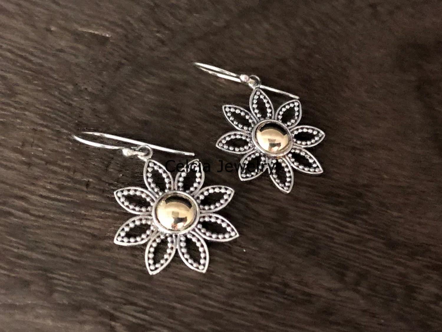 Pendientes de lágrima colgantes de flores de plata de ley 925 maciza para mujer, pendientes florales de bola de latón de dos tonos, pendientes de estilo Bali, joyería hecha a mano única