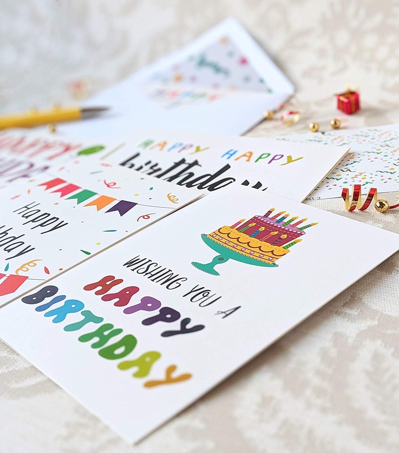 T&M Quality Designs LLC 100 tarjetas de cumpleaños en blanco (interior en blanco)