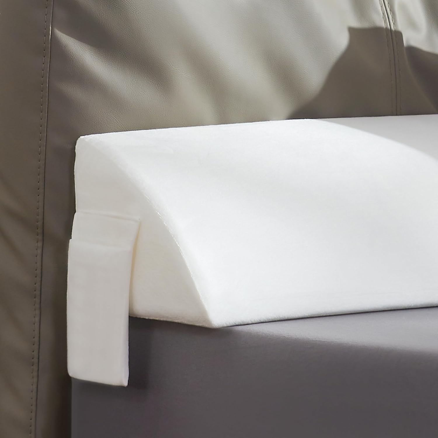 SyMax Triangle Bed Wedge Pillow for Headboard Gap,Memory