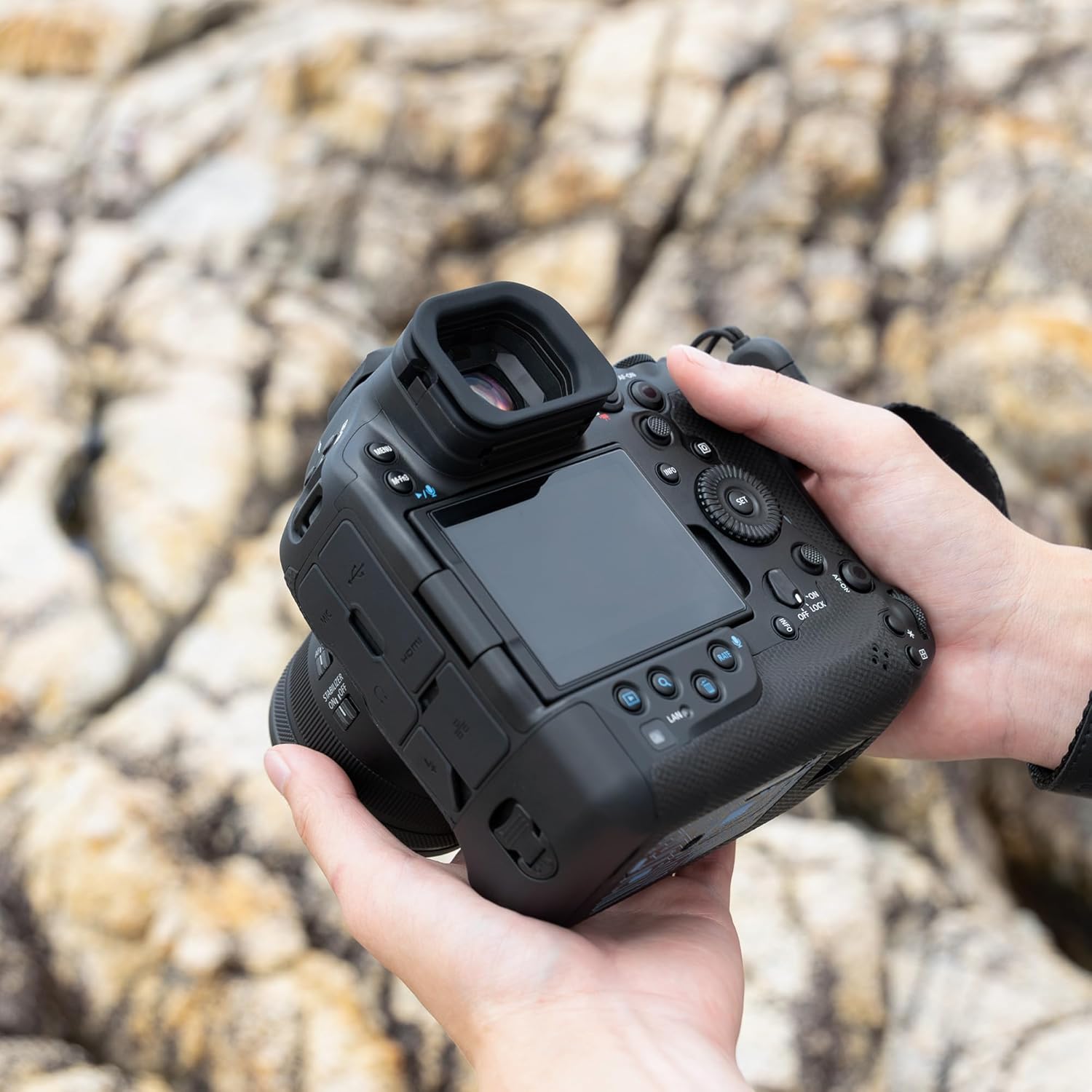 JJC Camera Eyecup Eyepeice Viewfinder for Canon EOS R1 Mirrorless Camera, Soft Silicone Eye Cup Replaces Canon ER-i, Provides Comfortable Viewfinding - Image 6