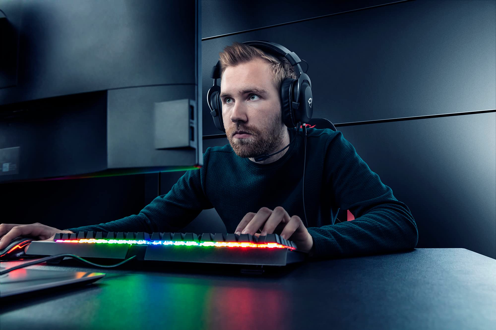 Trust Gaming GXT 414 Zamak Casque Gamer avec Micro, Casque-Micro pour PC, Ordinateur Portable, Xbox One, PS4 et Nintendo Switch, Jack 3.5mm, Over-Ear - Noir