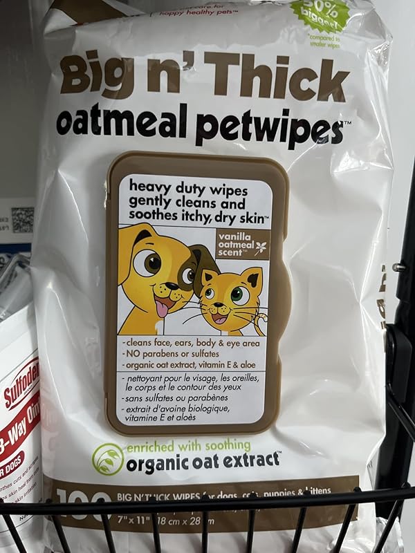 Petkin Pet Wipes for Dogs and Cats, Oatmeal, 100 Wipes (Large) for Dogs and Cats - Soothes Itchy Dry Skin and Cleans Ears, Face, Butt, Body and Eye Area - Idea for Home and Travel Review Image