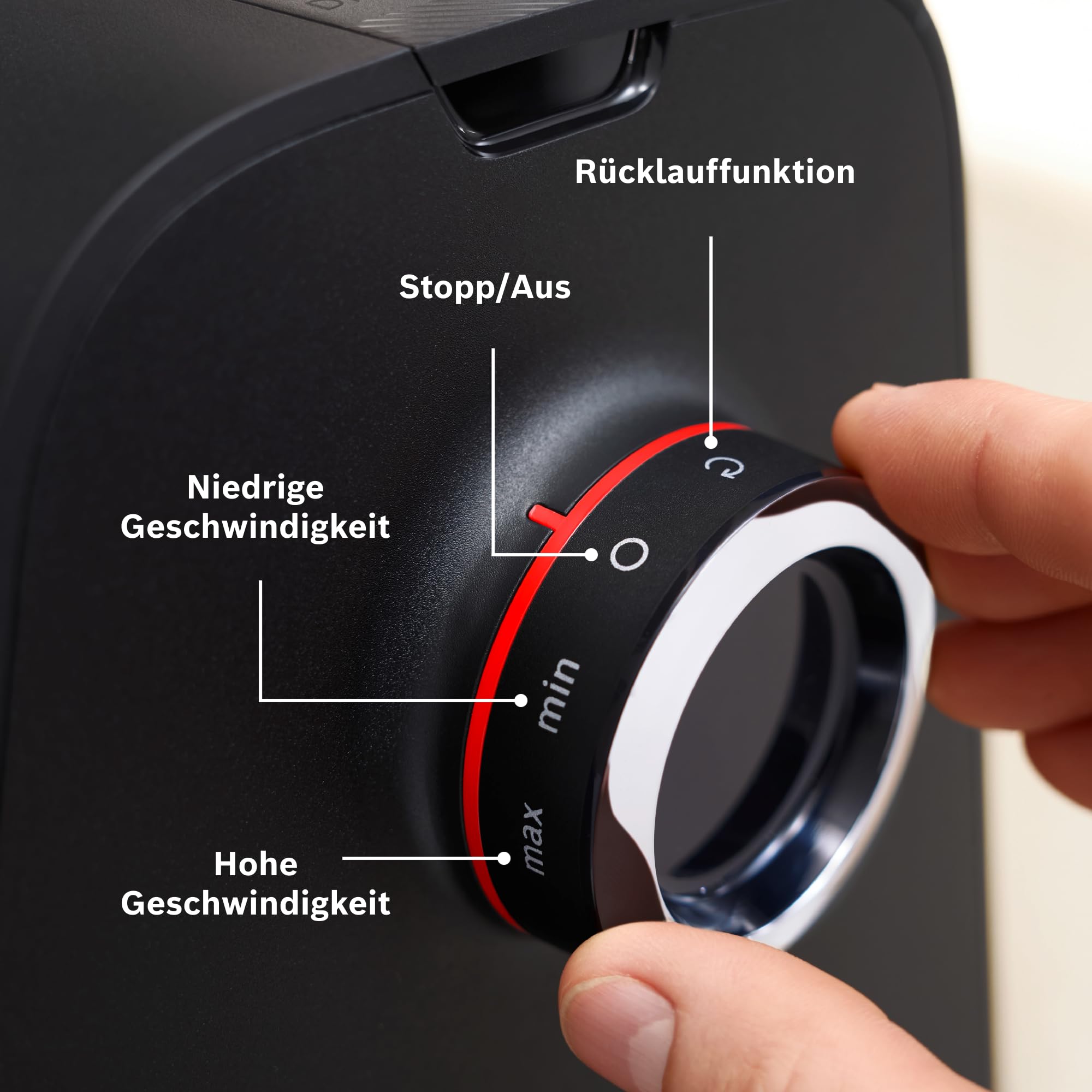 Bosch Fleischwolf Serie 6, 3 Lochscheiben (3, 4,5/8 mm) Edelstahl, spülmaschinenfest, Entsafter, Wurst-/ Kebbe-Aufsatz, elektrisch, stark, kompakt, 2.100 W, schwarz, MultiPower MFWS650B