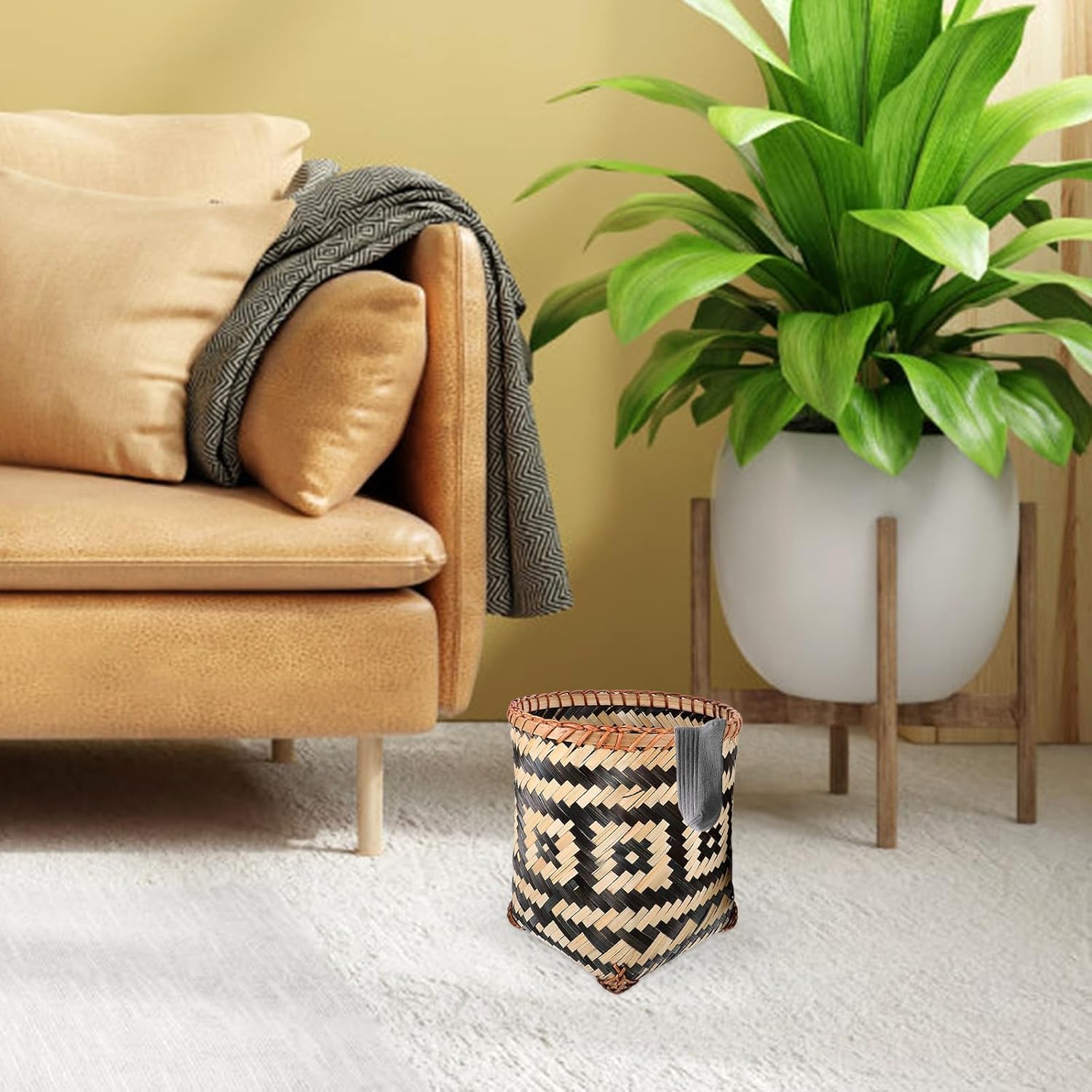 ULTECHNOVO 2pcs Weaving Trash Can Set with Decorative Round Basket Design, Natural Wastebaskets for Home Storage and Sundries Organization in Living Room and Bathroom Random Style