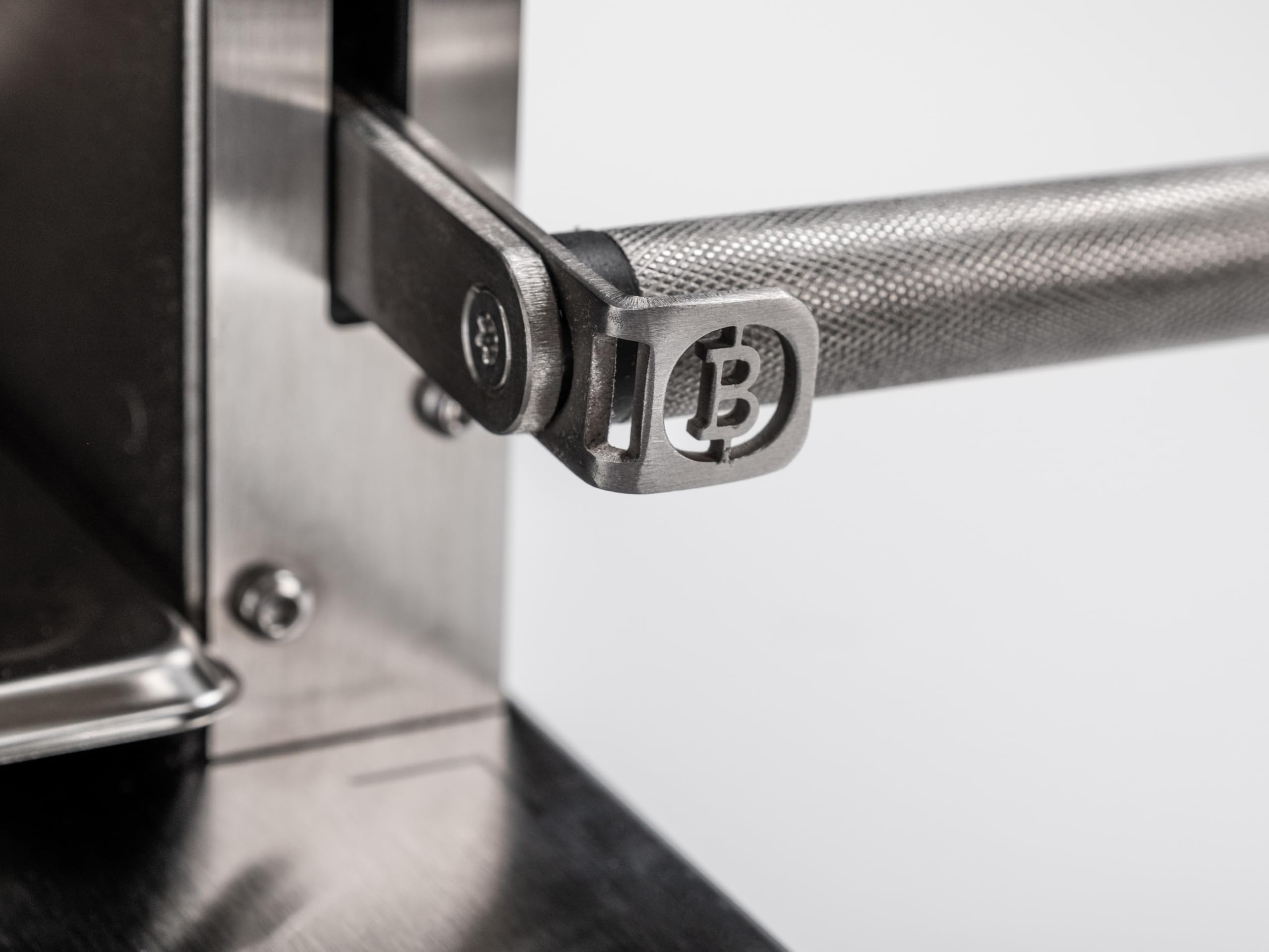 E-Beefer Pro II – Elektrischer Oberhitzegrill | 800 °C | Patentierte Einhand-Höhenverstellung | Neue Keramikbrenner-Generation | 1.800 W | Kein Gas | Haushaltssteckdose 220–240 V | DIN 60335