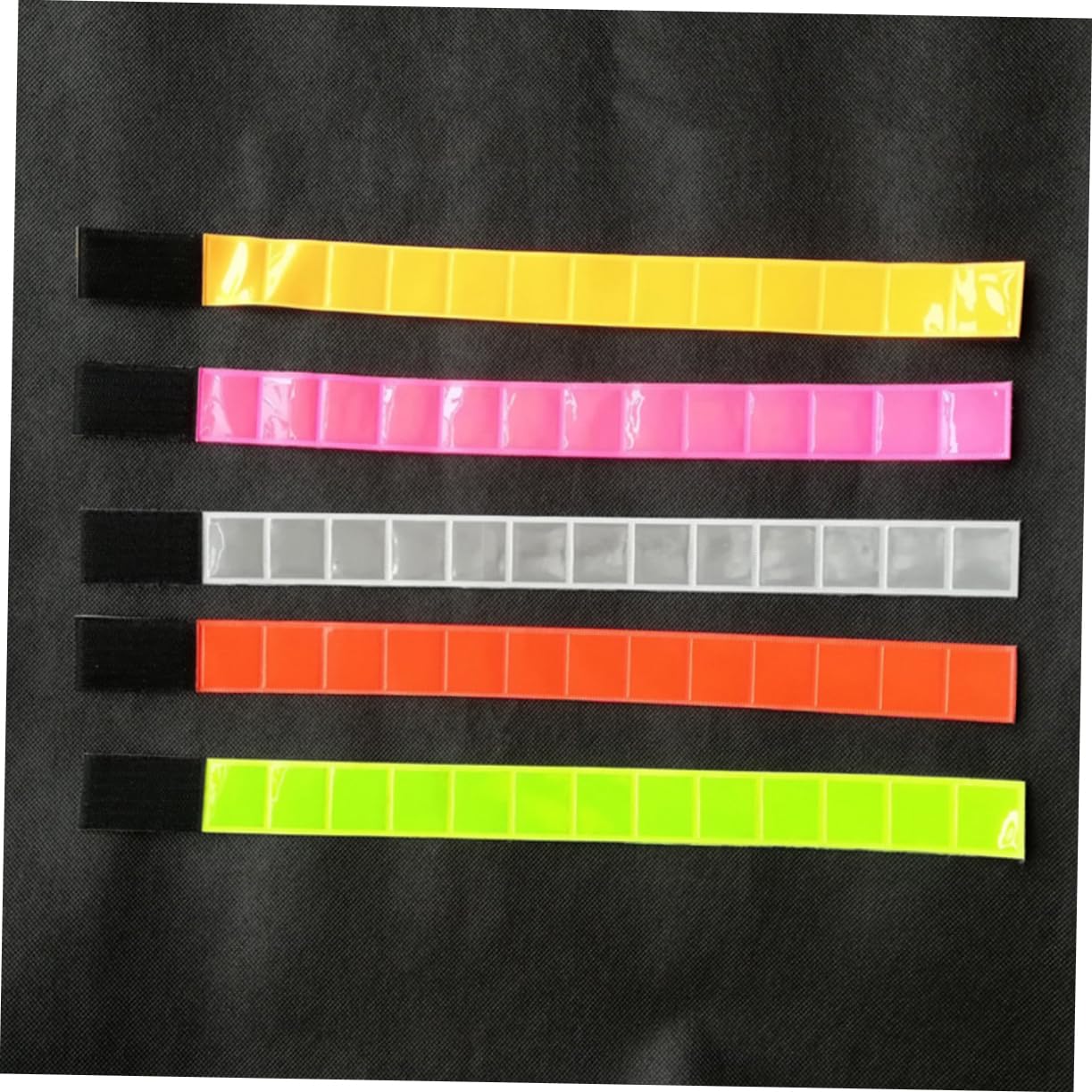 Kisangel 12 Uds Banda Reflectora para Ciclismo Muñequera Pulsera Pulseras Reflectantes Pulseras Luminosas Pulsera para Correr De Noche Brazalete Fluorescente Cinturón De Tira