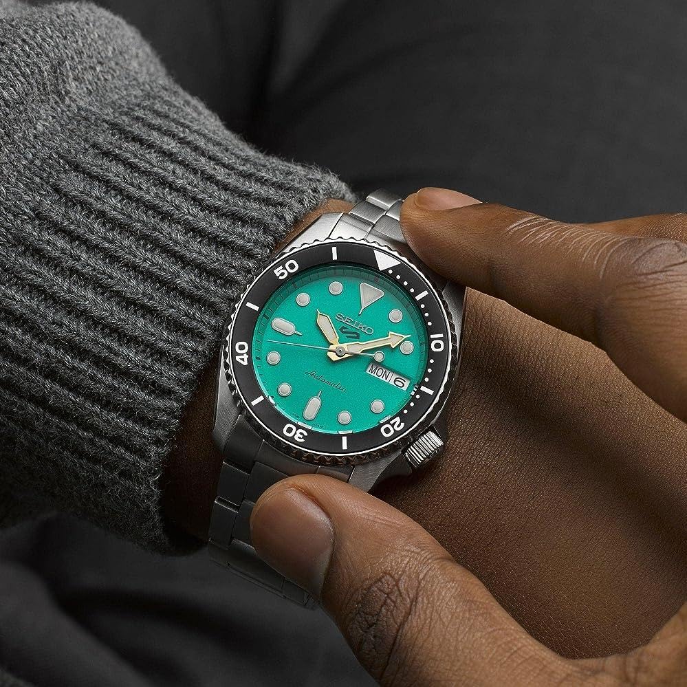 Image of SEIKO 5 Sports Automatic Green Dial Men's Watch SRPK33K1