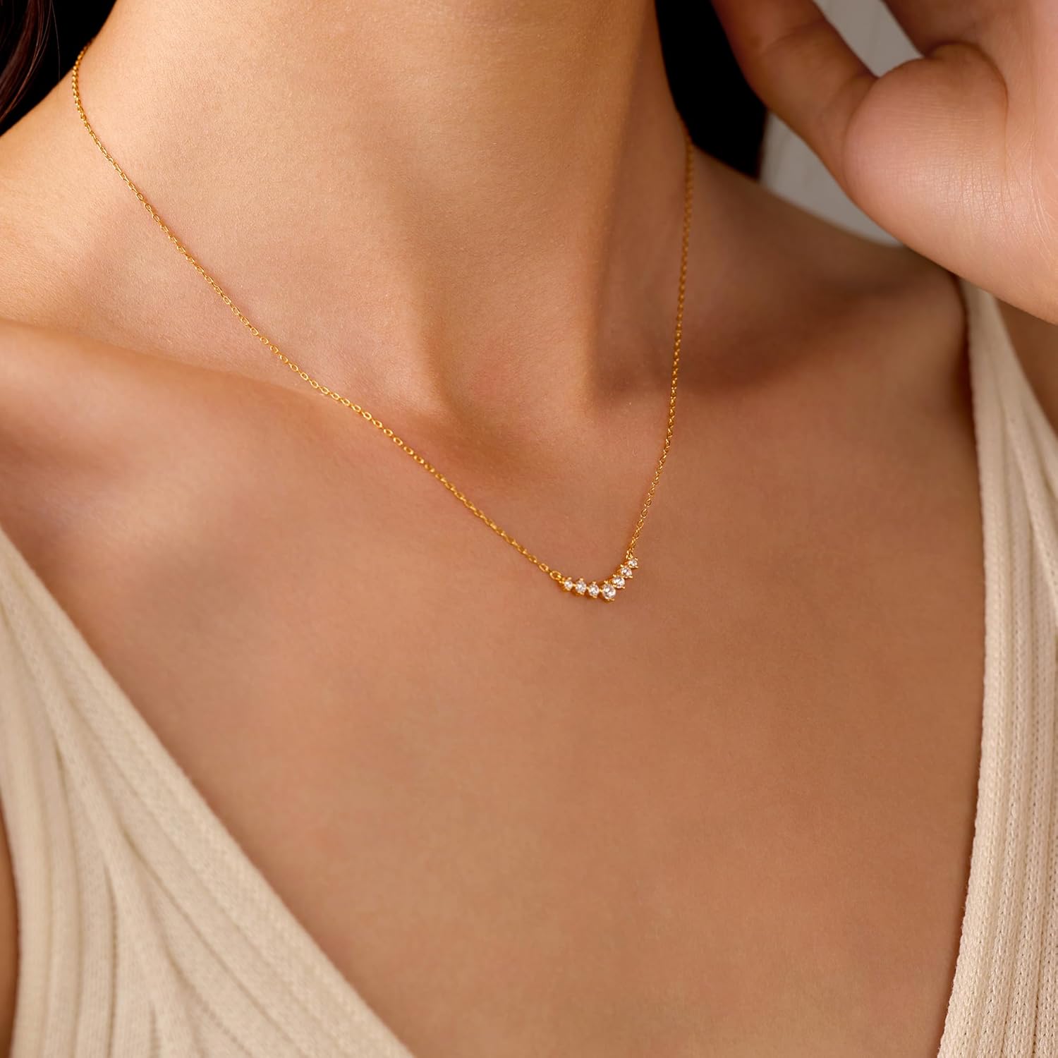 Curved Bar Pendant Necklace for Women 925 Sterling Silver Cubic Zirconia Pendant for Mother 14K Gold Plated V Shaped Charm Necklace for Mother Daughter Wedding Valentines Day Jewelry Gifts - Image 3