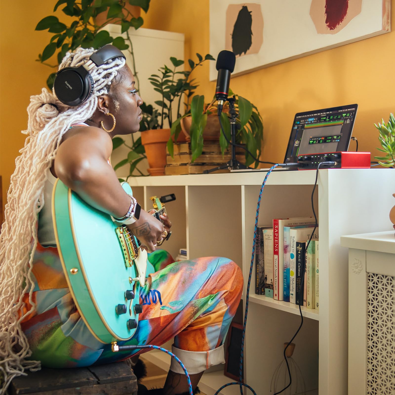 Focusrite Scarlett 2i2 4° generazione interfaccia audio USB registrazione streaming podcast