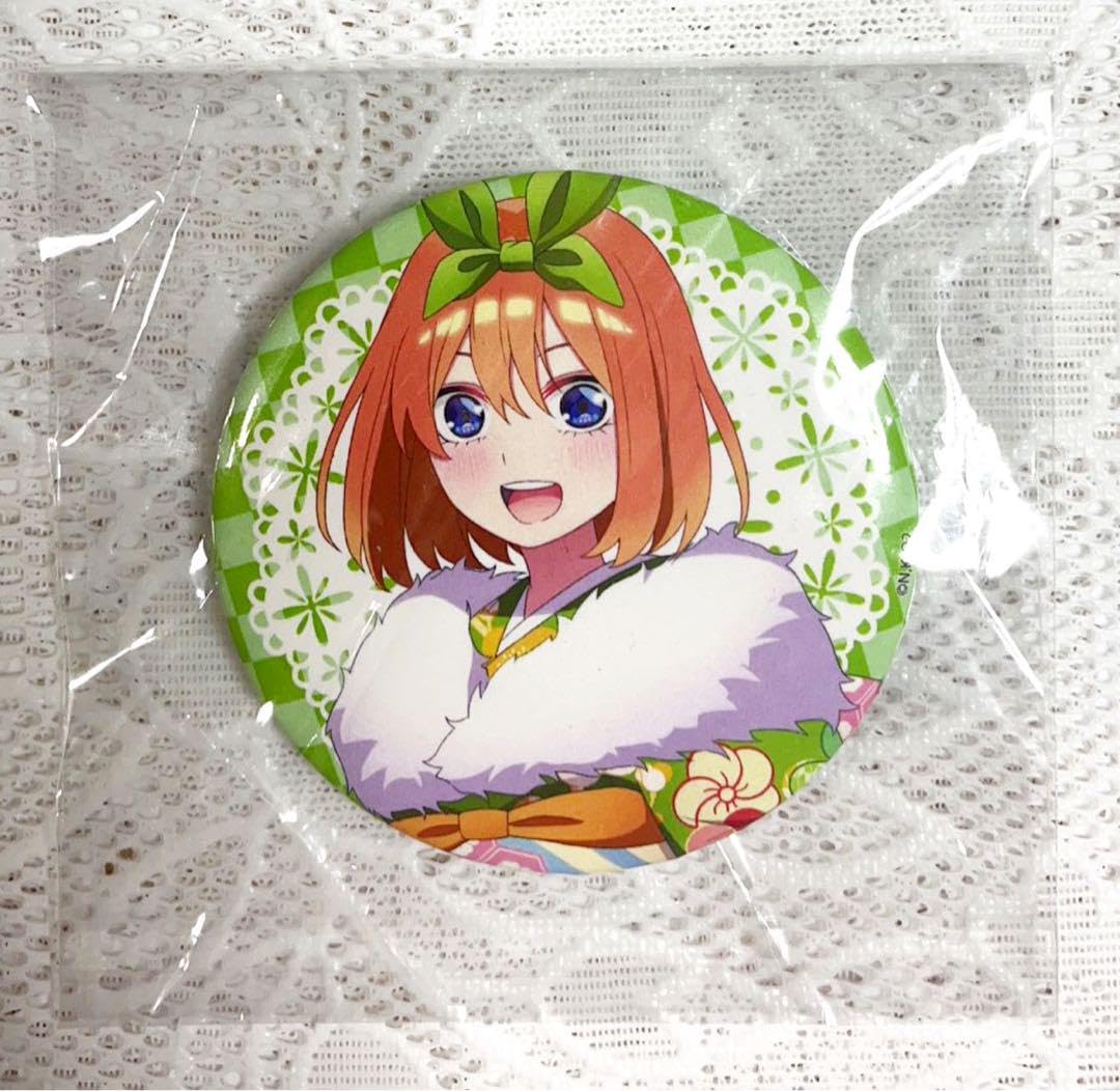 Amazon.co.jp: 五等分の花嫁 中野四葉 缶バッジ スマイルベースカフェ