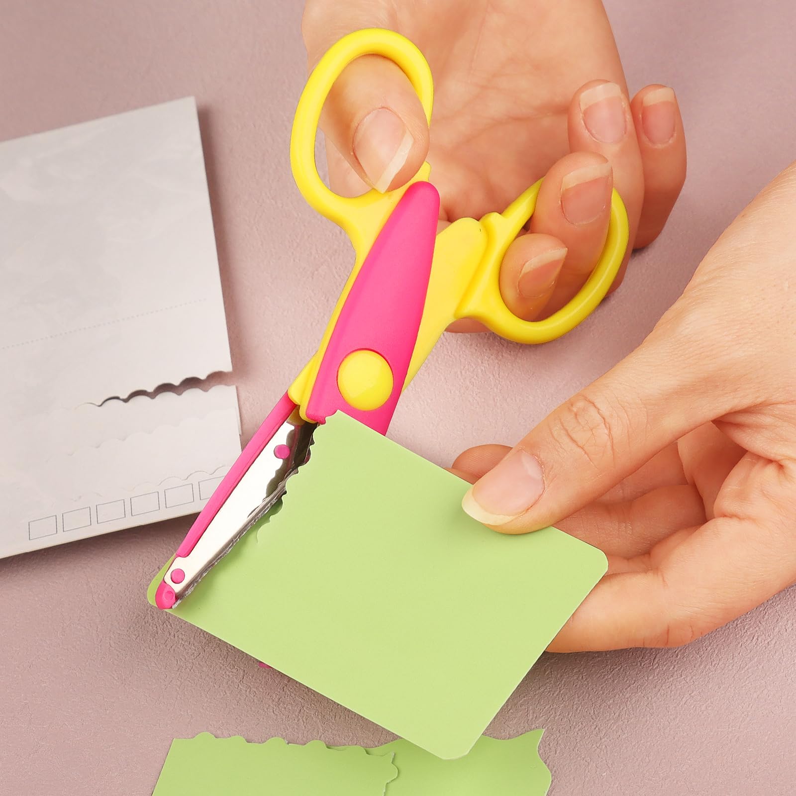 Tijeras para manualidades para niños, juego de 6 piezas, coloridas y seguras, varios diseños seguros para que los niños lo usen, Zig