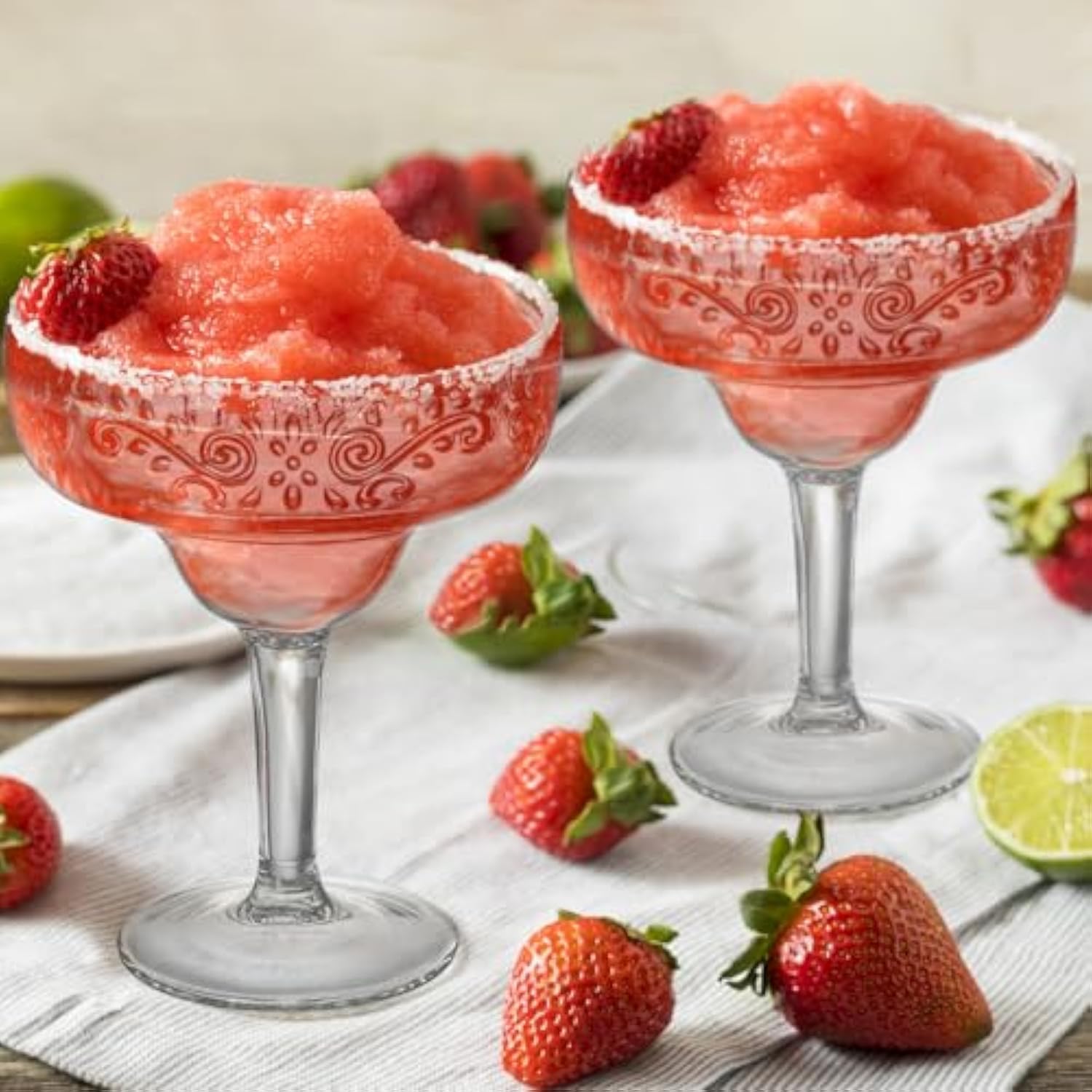 Set of 8 Acrylic Margarita Glasses, 16oz Crystal Clear Unbreakable Cocktail Cups, Perfect for Martini, Tequila, and Party Drinks - BPA-Free (8 SET)