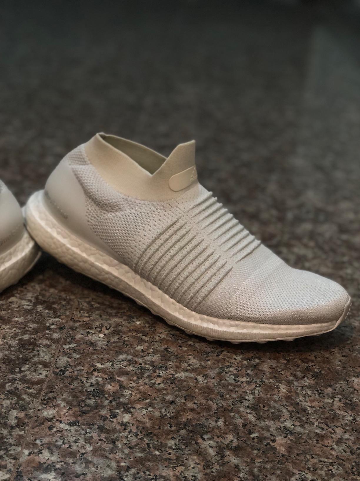 Buy adidas Mens Ultraboost Laceless Online Australia | Ubuy