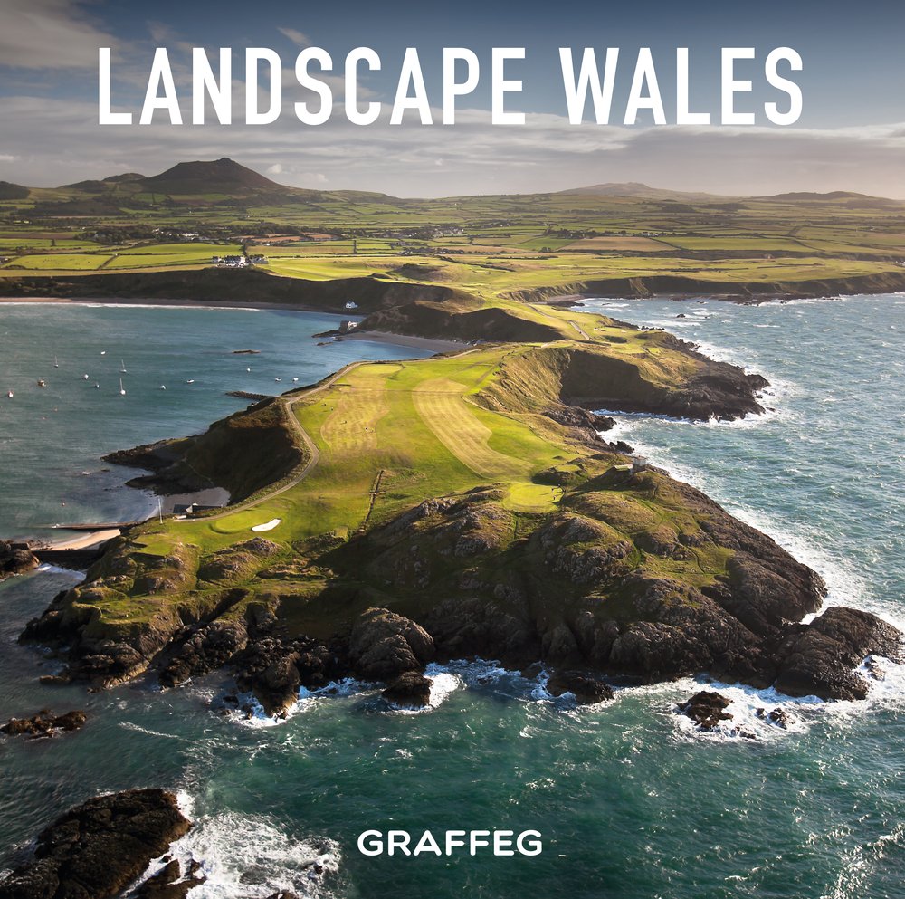Landscape Wales (Compact Edition) by Terry Stevens (2017, Hardcover)