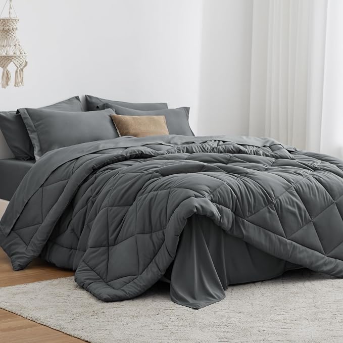 Love's Cabin Oversized Queen Comforter Set, 7 Pieces Queen Bed in a Bag, All Season Bedding Sets with 1 Comforter, 1 Flat Sheet, 1 Fitted Sheet, 2 Pillowcase and 2 Pillow Sham, Black