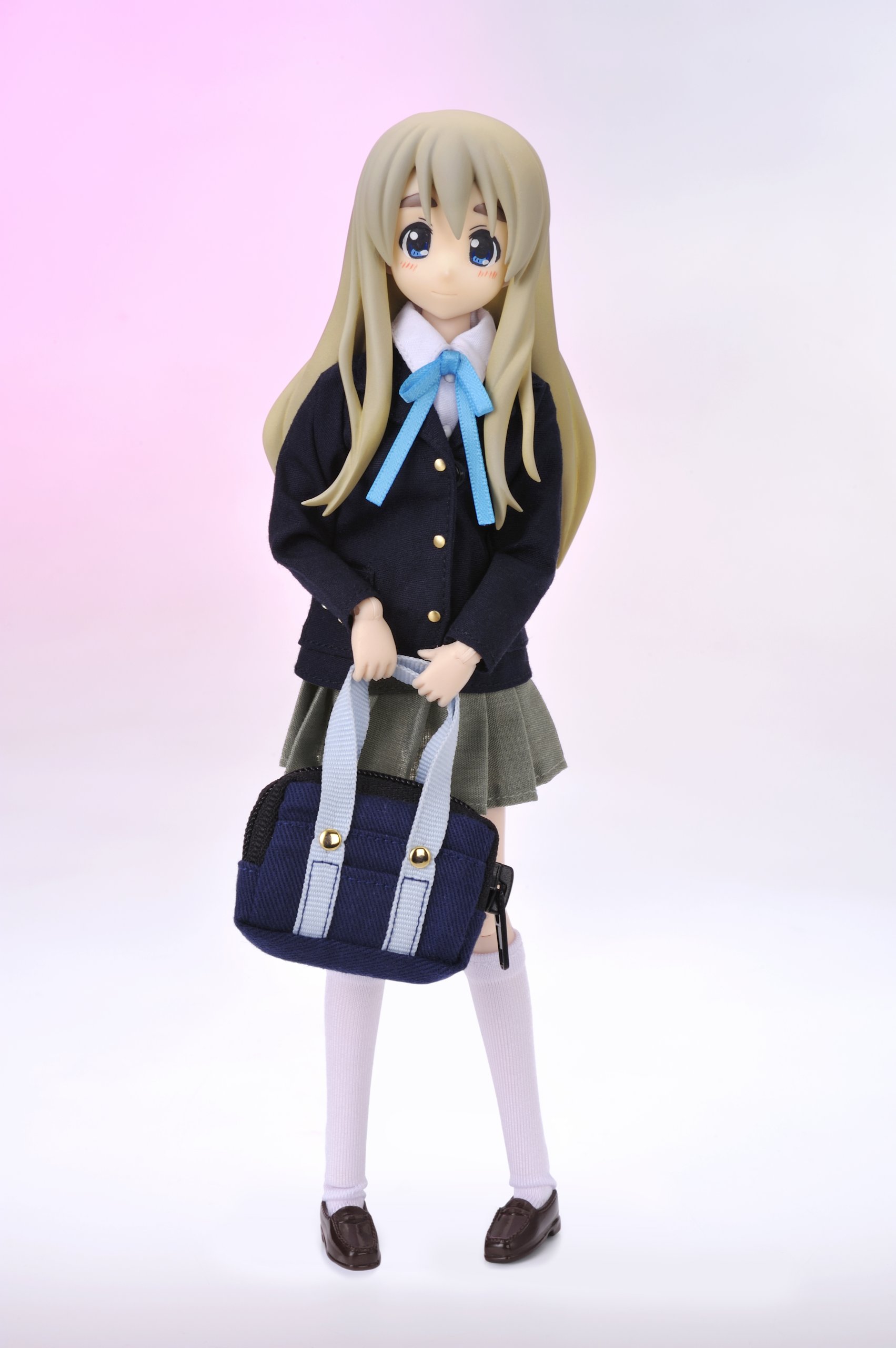 tsumugi♡ Amazon.com: Cute-rait 23: Kotobuki Tsumugi (muñeca de moda de 9.1