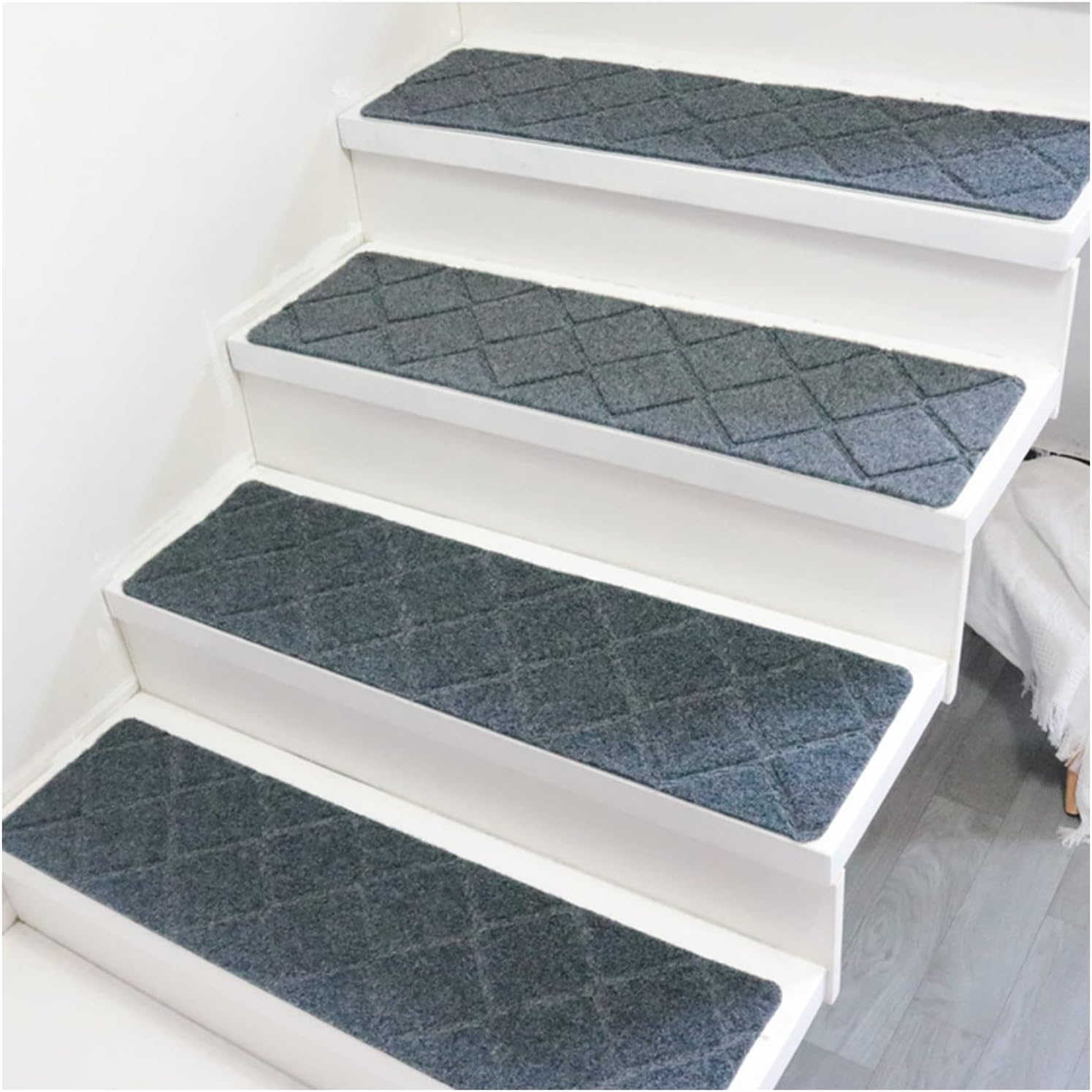 NonSlip Carpet Stair Treads Set of 15, Self Adhesive Anti Moving Anti Slip Tread