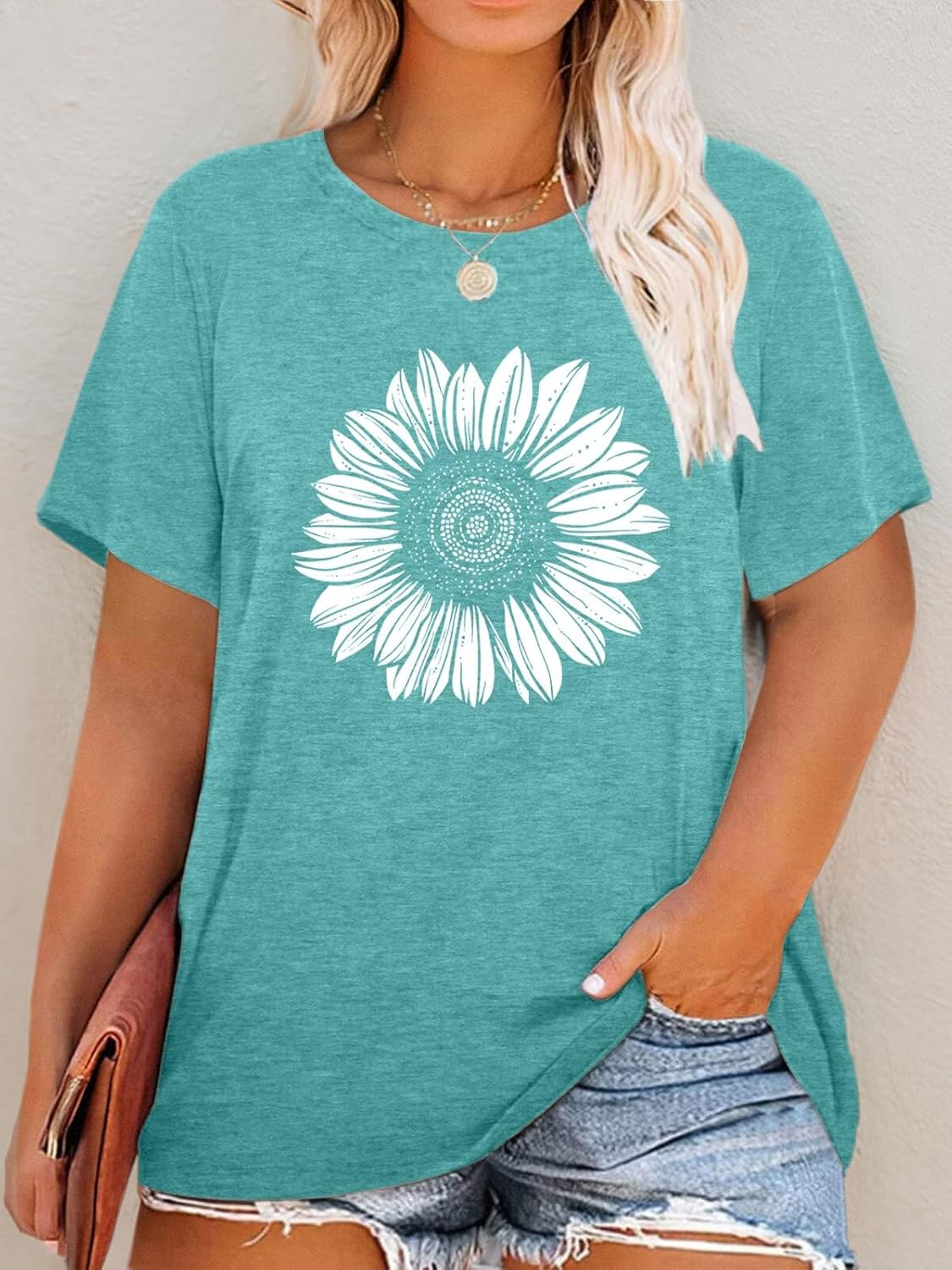 Womens Plus Size Daisy Graphic T-Shirt Summer Flower Cute Short Sleeve Shirts Casual Loose Tees Tops for Women - Image 5