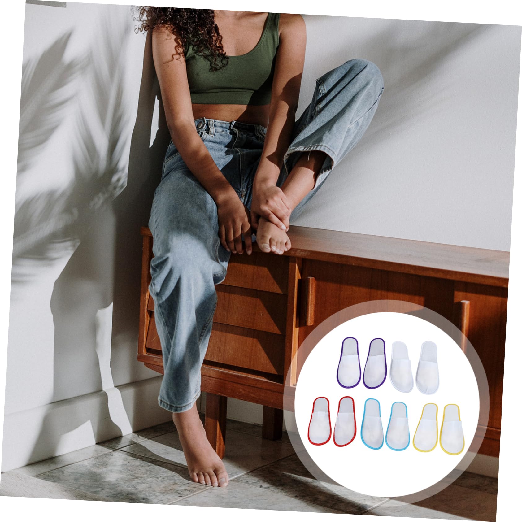 Didiseaon 20 Pack Soft Plush Disposable Slippers Indoor Hotel Guest Shoes Universal Size for Men Women