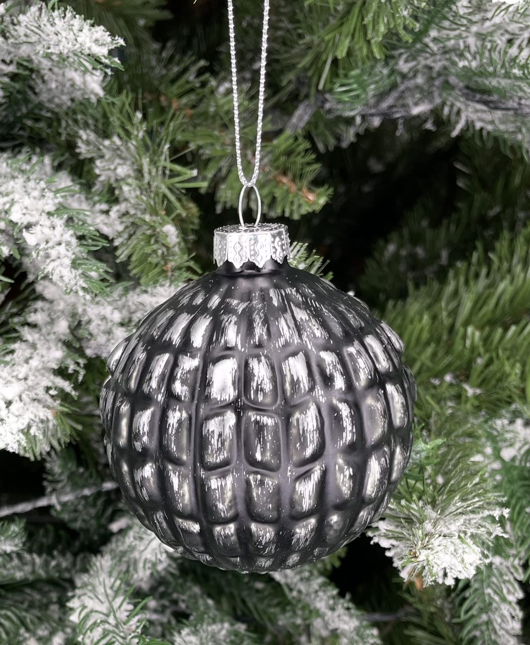 MC Trend Lot de 12 boules de Noël en verre de luxe de 8 cm de diamètre - Décoration de Noël - Rouge doré et argent clair