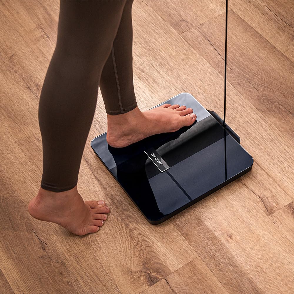 Cecotec Inteligentna waga łazienkowa z aplikacją Surface Precision HealthySmart Pro Technologia BIA, 25 parametrów, wyświetlacz LCD, 8 czujników o wysokiej dokładności, 30 x 30 cm, maksymalna