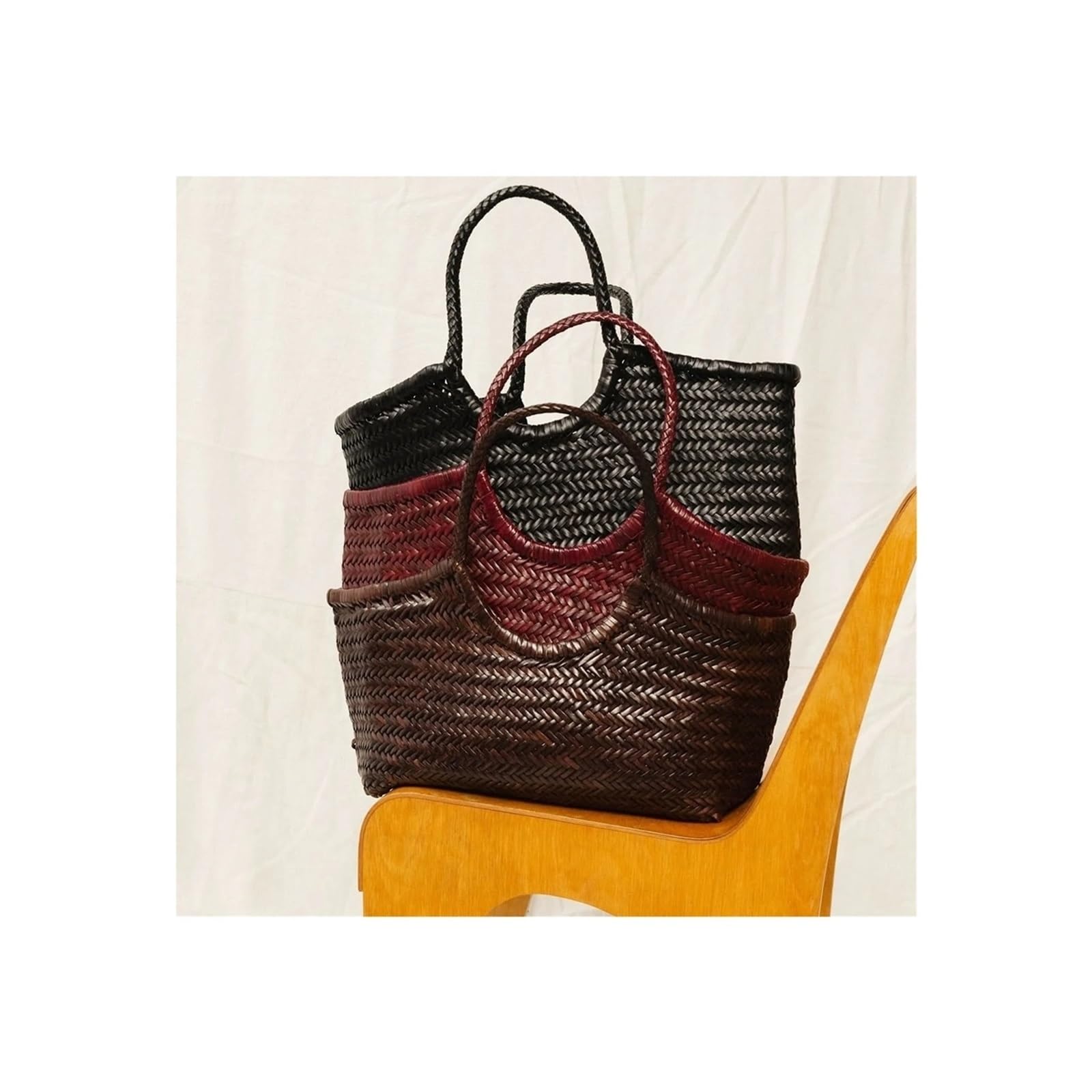 Geflochtene Strandtasche Handgewebte Einkaufstasche aus genarbtem Leder, modische for Damen, großes Fassungsvermögen, Umhängetasche, luxuriöses Design, Gemüsekorb