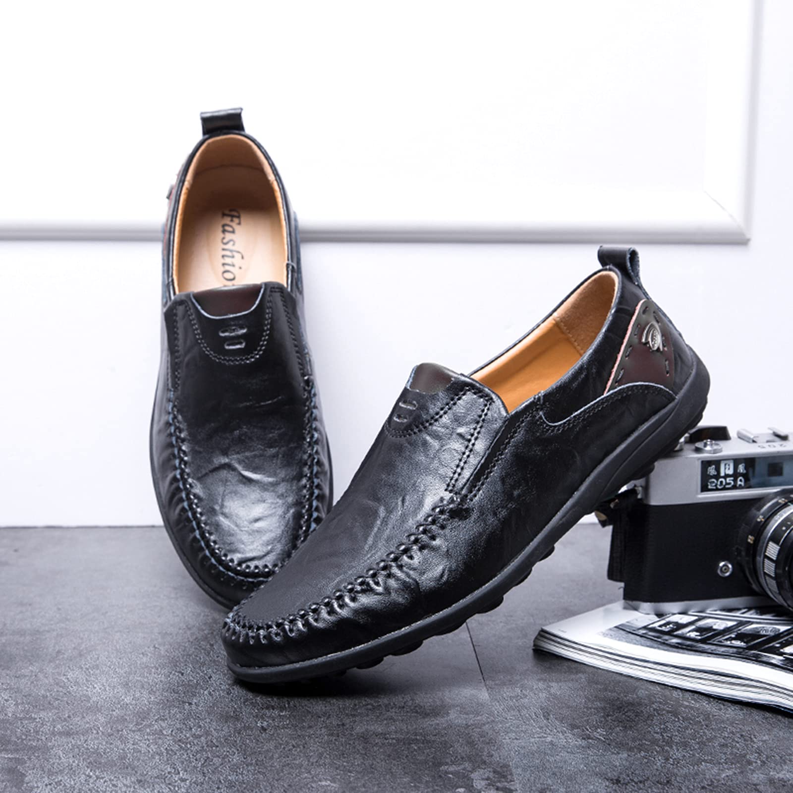 Hombres Casual Slip On Mocasines Zapatos de conducción Vestido de Cuero Mocasines Zapatillas Moda Walking Flats