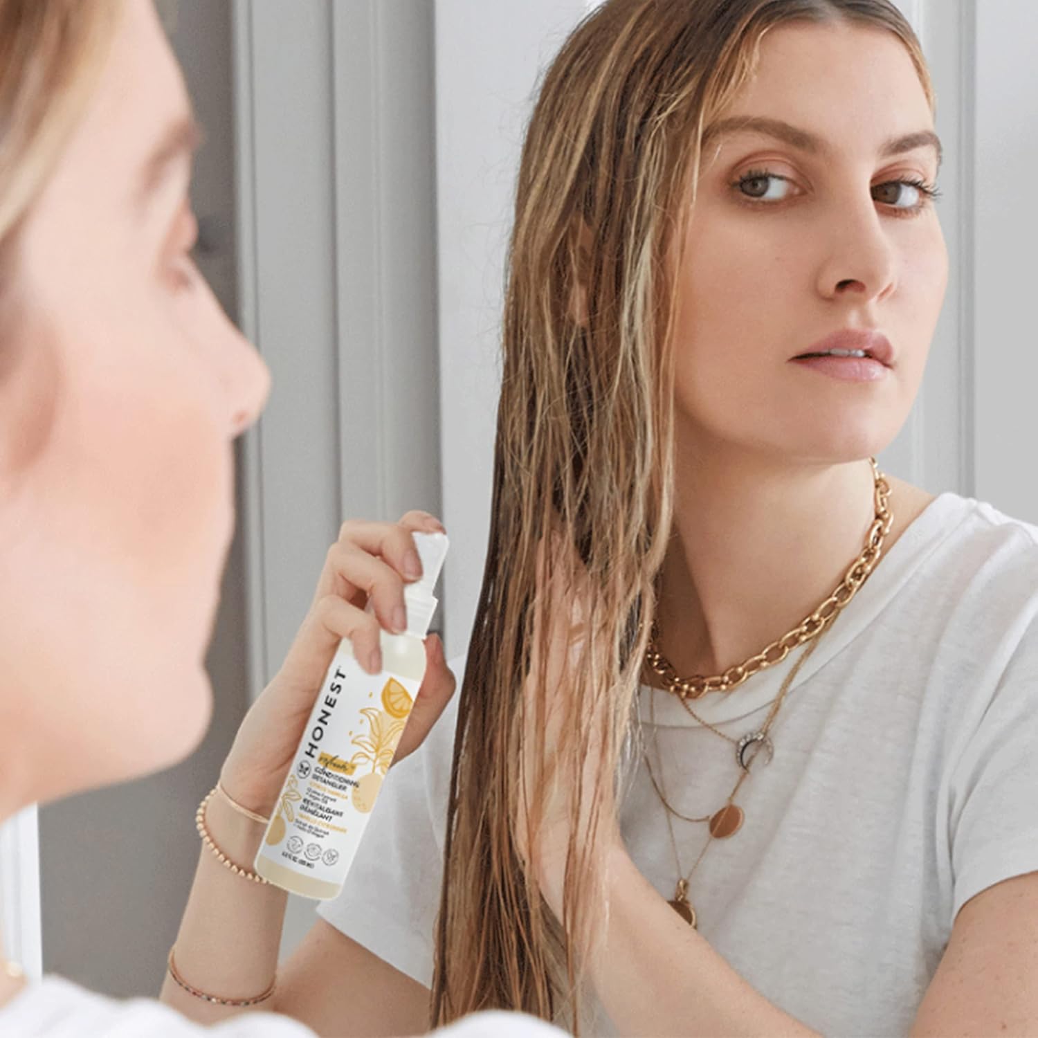 The Honest Company Conditioning Hair Detangler | Leave-in Conditioner + Fortifying Spray | Tear-free, Cruelty-Free, Hypoallergenic | Citrus Vanilla Refresh, 4 fl oz : Beauty & Personal Care