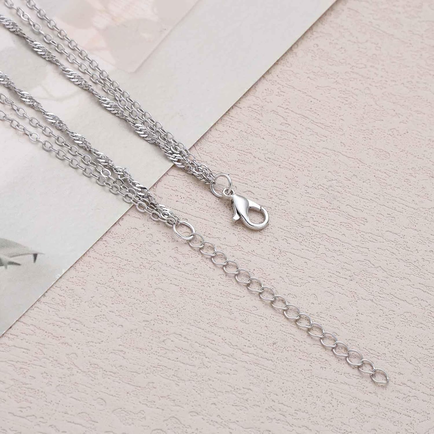 Vintage Layered Bar Circle Choker Necklace Gold Vertical Bar Pendant Necklace Hollow Circle Necklace Geometric Long Chain Necklace Jewelry for Women - Image 7