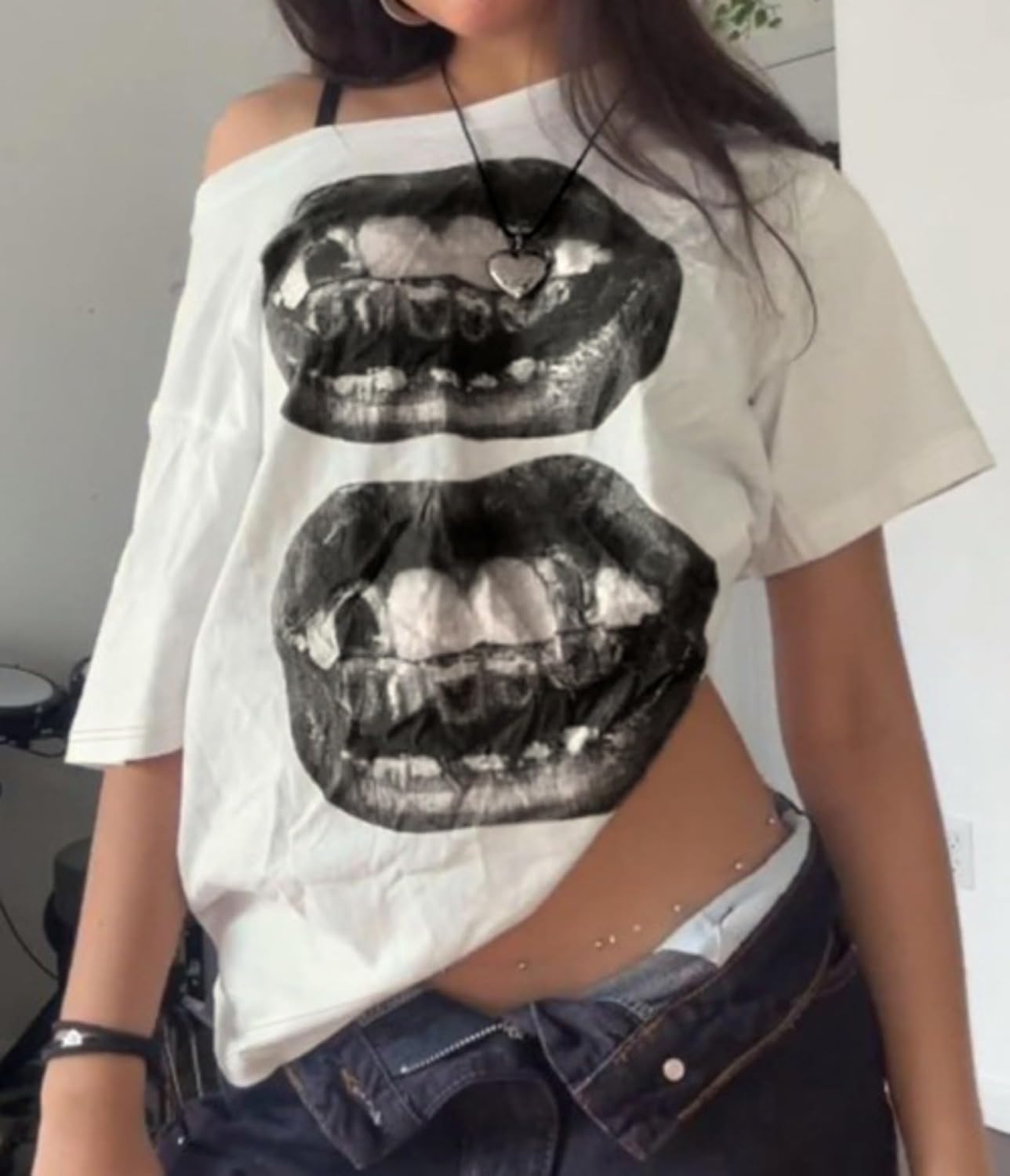 Off The Shoulder Cute Shirts for Women Oversized Tshirt Y2k Graphic Tee Lips Print Baggy Shirts Vintage Tops - Image 5