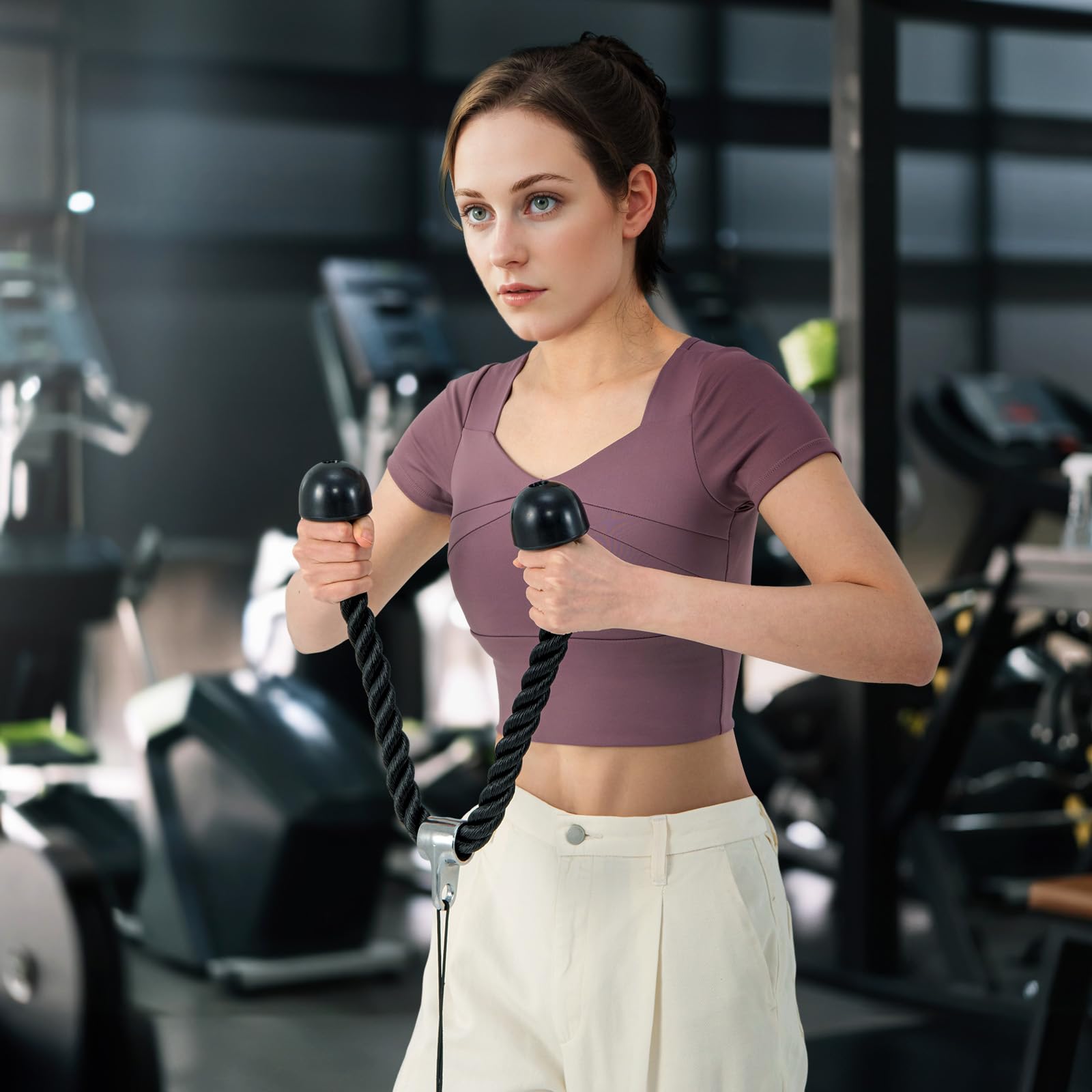 KOMFOTTEU 4 Accessori per Macchina a Cavi, Impugnature Palestra Set Multifunzione con Corda per Tricipiti, Triangolo Pulley per Palestra, Maniglia a V, Barra Tricipiti Dritta, Allenamento in Gym