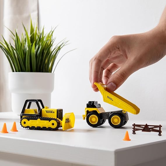 Mini Classics - Tonka 2-Pack (Metal Movers Dump Truck and Bulldozer with 3 Traffic Cones and Barrier Fence), Ages 3+ for Boys and Girls, Ideal for Kids, Toddlers