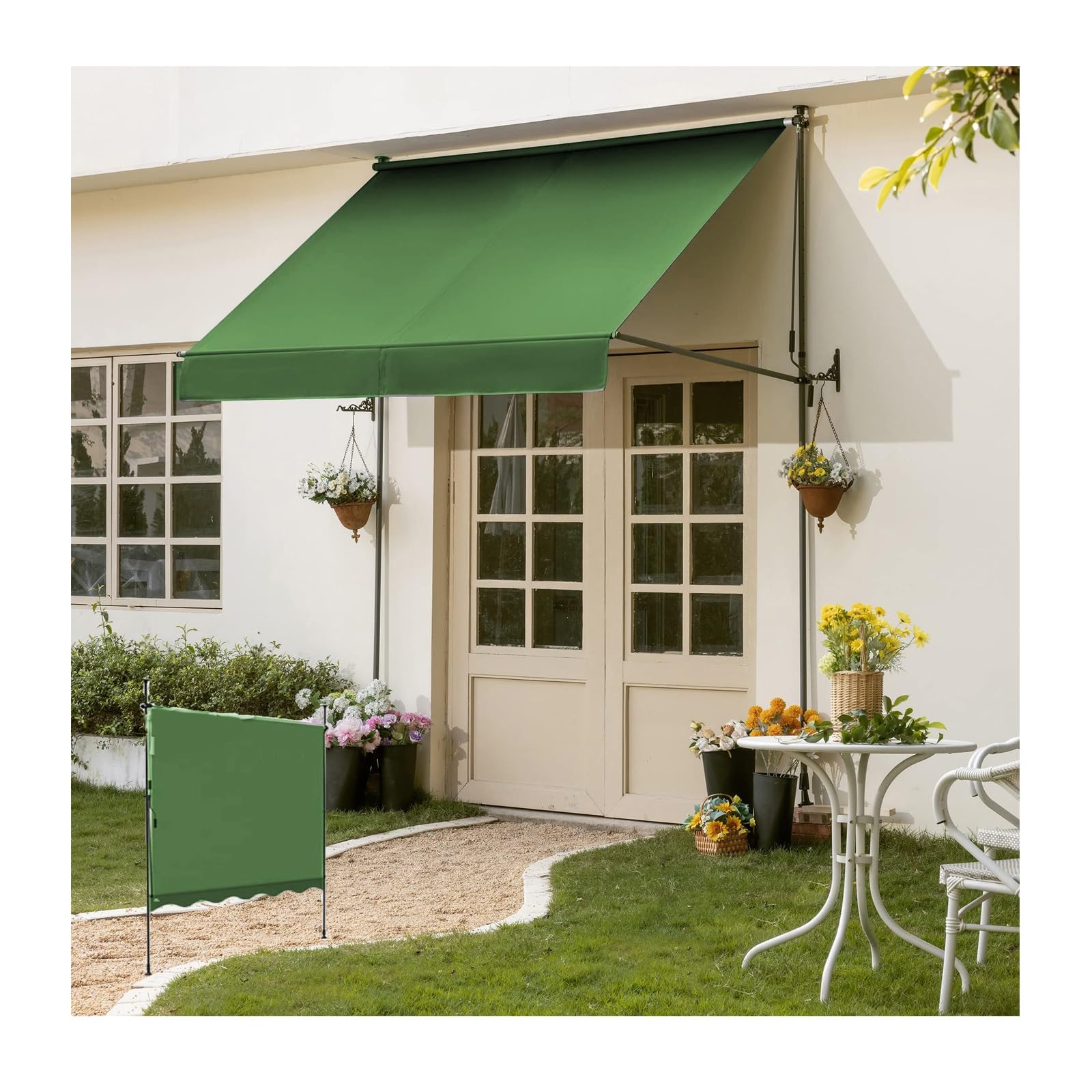 Store pare-soleil rétractable pour bloquer les UV sur un balcon chaud