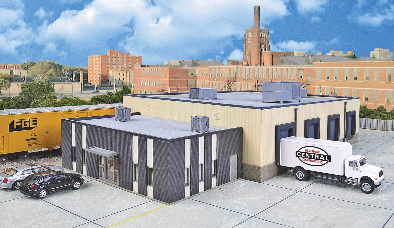 Walthers Central Beverage Distributors Train