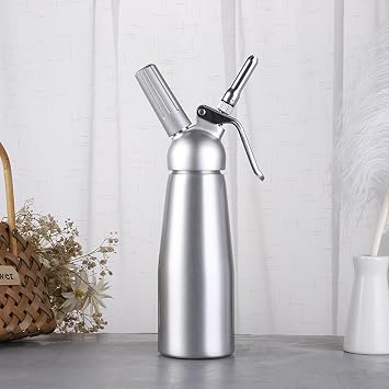 Professional Whipped Cream Dispenser 500ml Cream Whipper Heavy Duty Aluminum Body Cream Maker with 3 Decorating Nozzles & Cleaning Brush Cream Spray for Dessert
