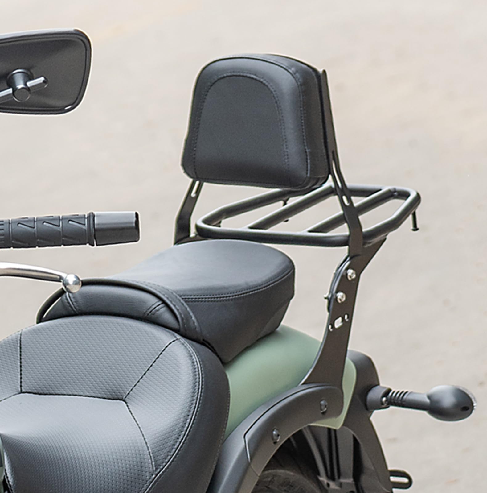 Sissy Bar Porte-Bagages arrière pour Vulcan S VN 650 2015-2024 2025 2026 Dosseret Porte Paquet - Noir | Porte-bagages arrière pour moto avec coussin de dossier passager