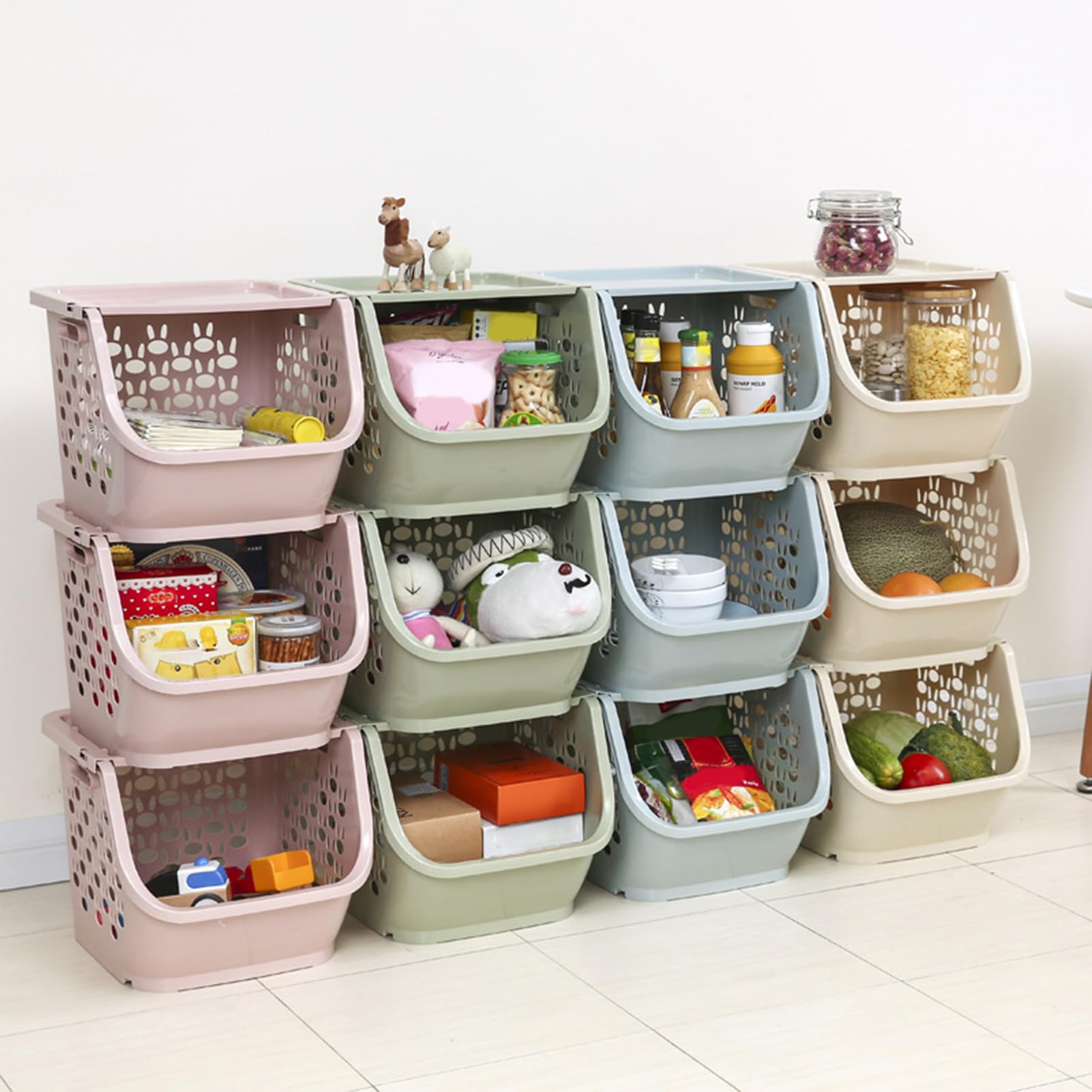 Panier de rangement empilable pour l'organisation de la cuisine
