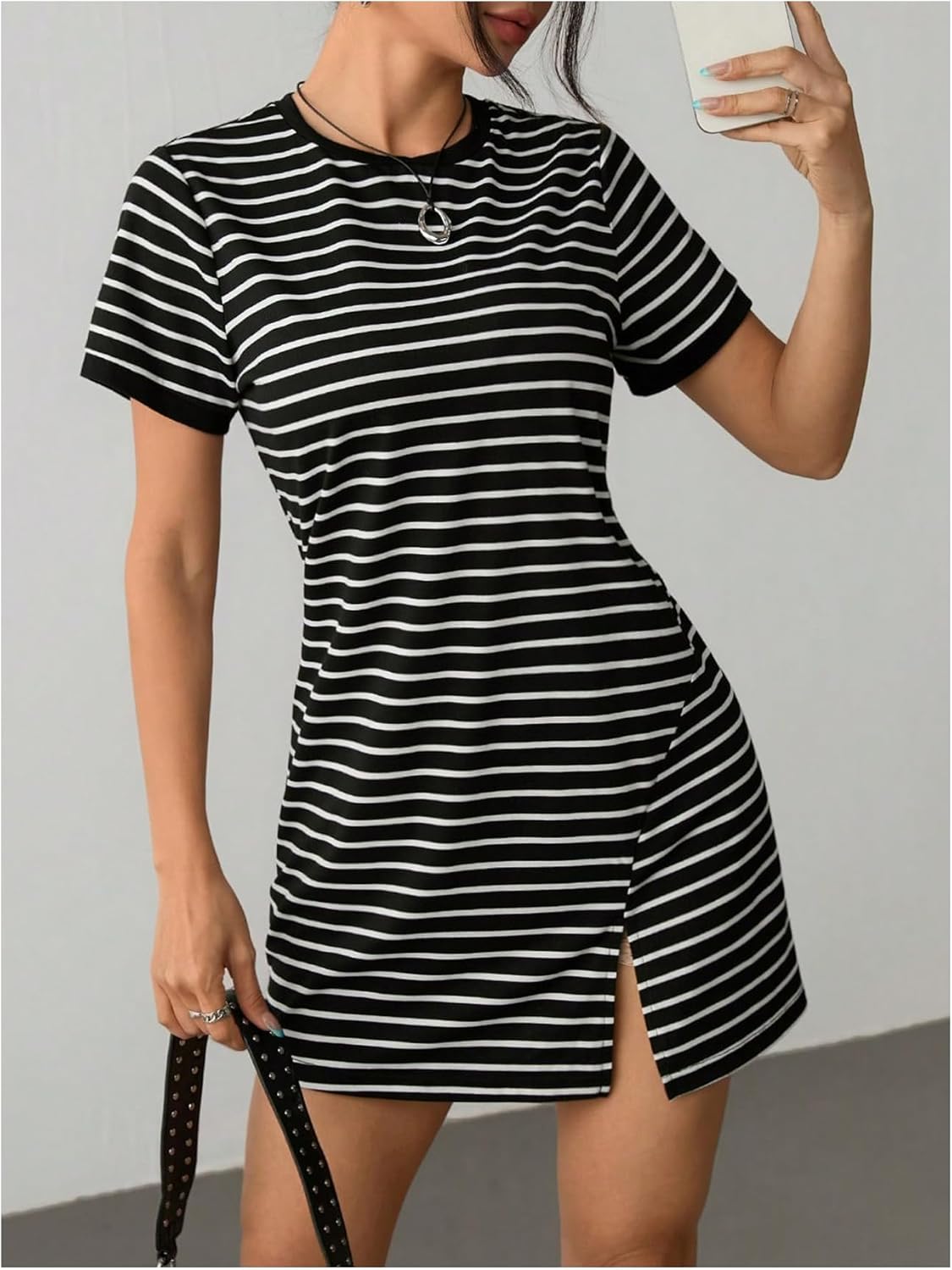 OYOANGLE Women's Striped Short Sleeve T Shirt Dress Slit Hem Summer Casual Short Dresses - Image 3