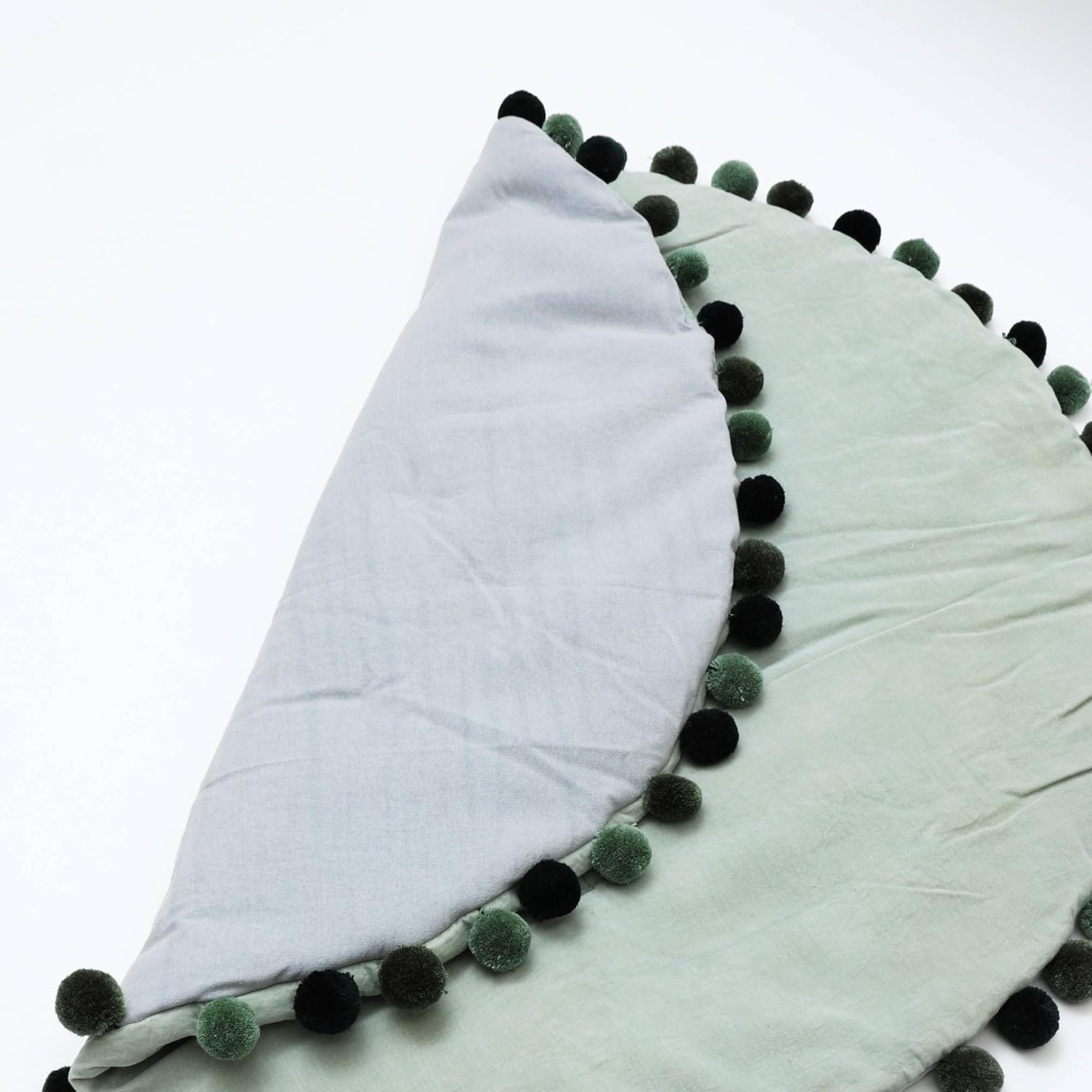 Cotton Soft Fine Velvet Round Playmat with Pom Pom 48"