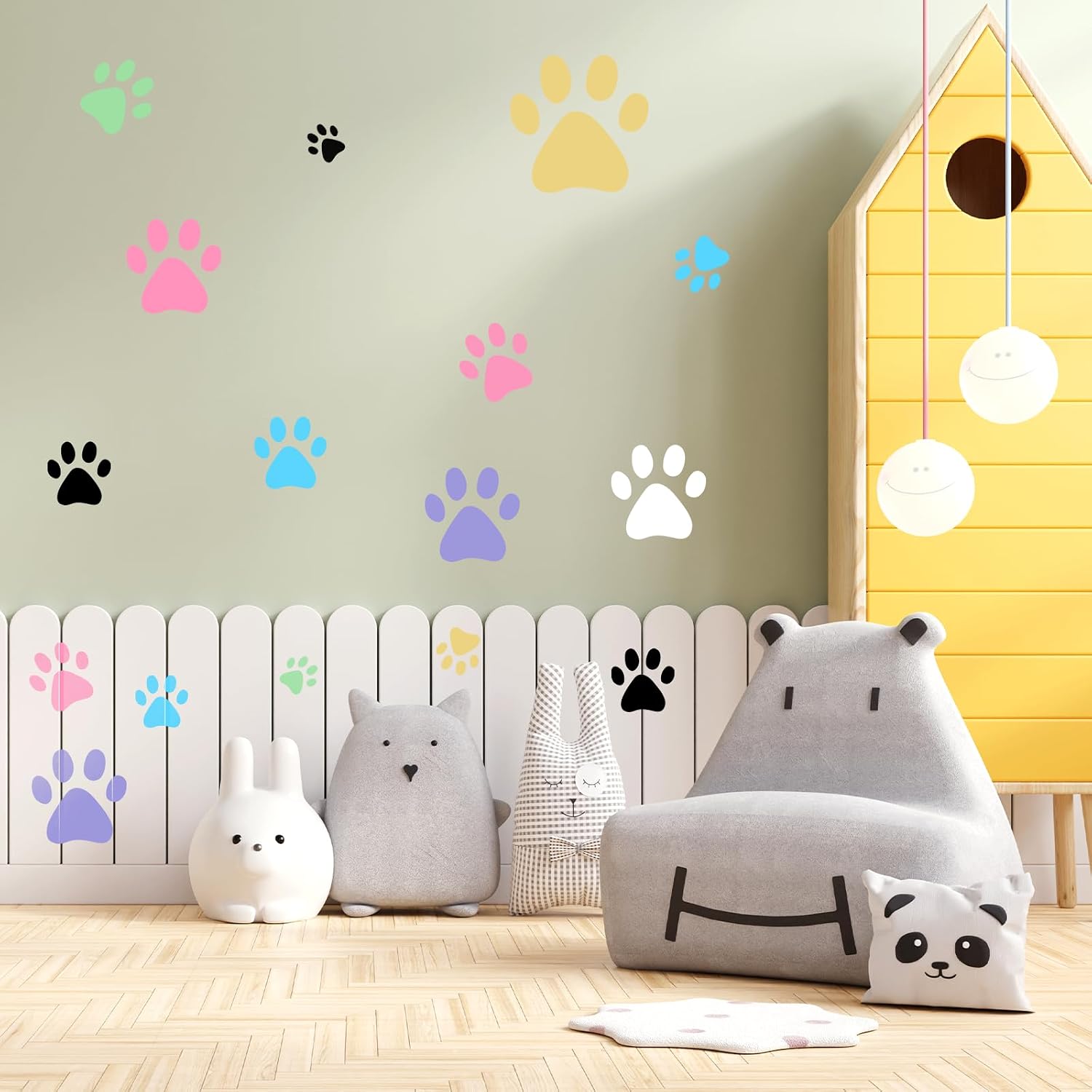 8 Pcs Paw Stencil for Painting Cute Dog Cat Bear Large Stencil Reusable Plastic Paw Print Stencils Template for Crafts Art On Wood Paper Fabric Wall DIY Crafts Home Decor