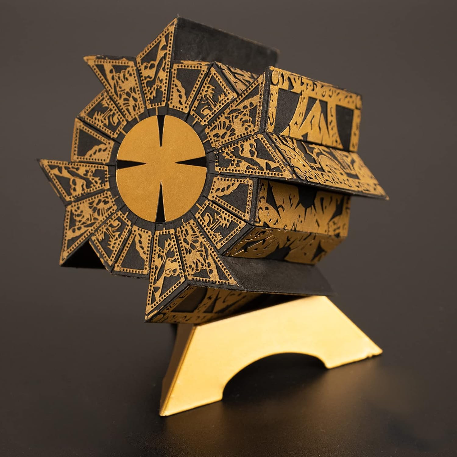 Hellraiser Puzzle Box Functional, Lament Configuration with Base, Puzzle Cube Detachable Decoration