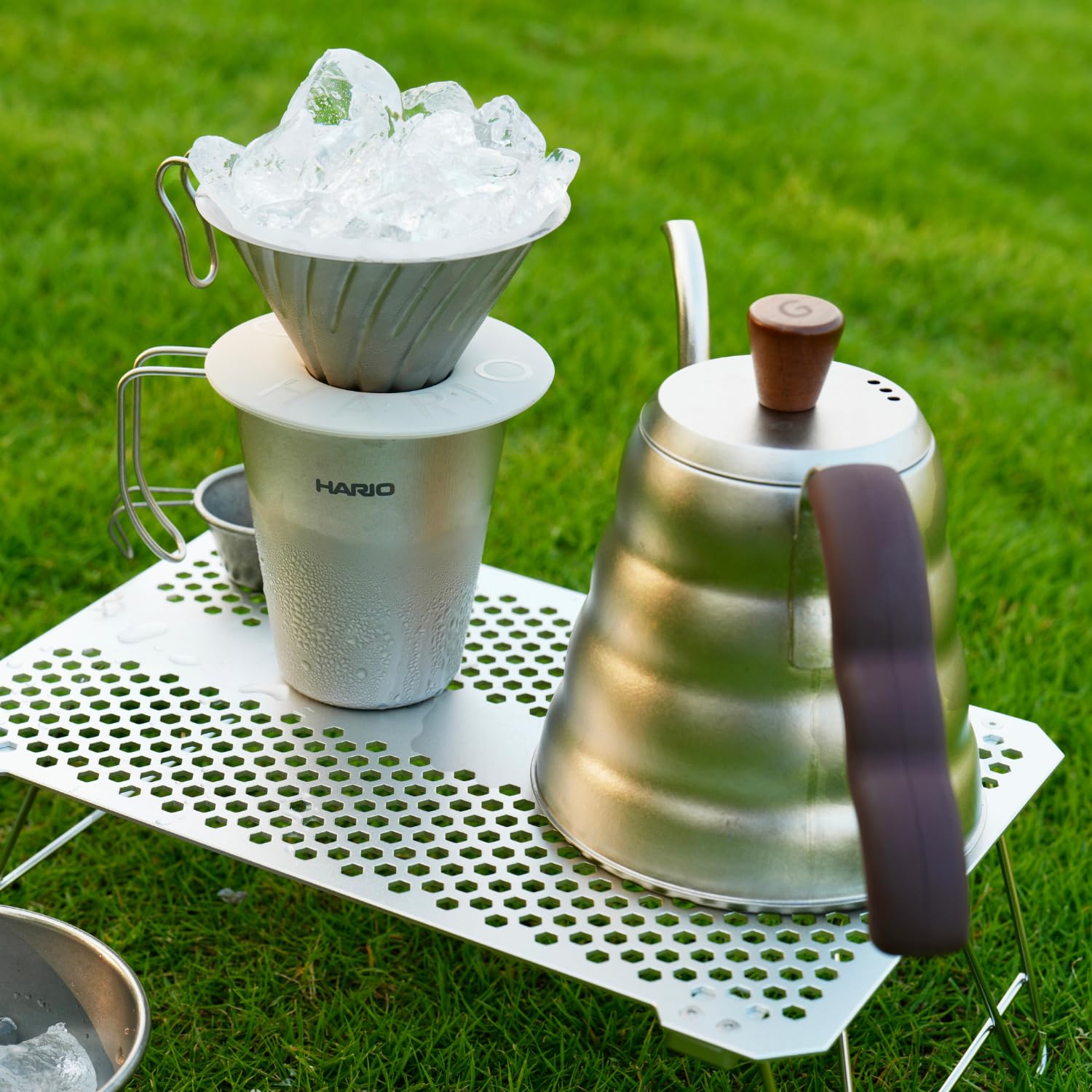 HARIO V60チタンドリッパー1~4杯用+シングルレイヤーチタンマグセット Amazon｜HARIO (ハリオ) V60 チタンドリッパー 1~2杯用 ハンドドリップ