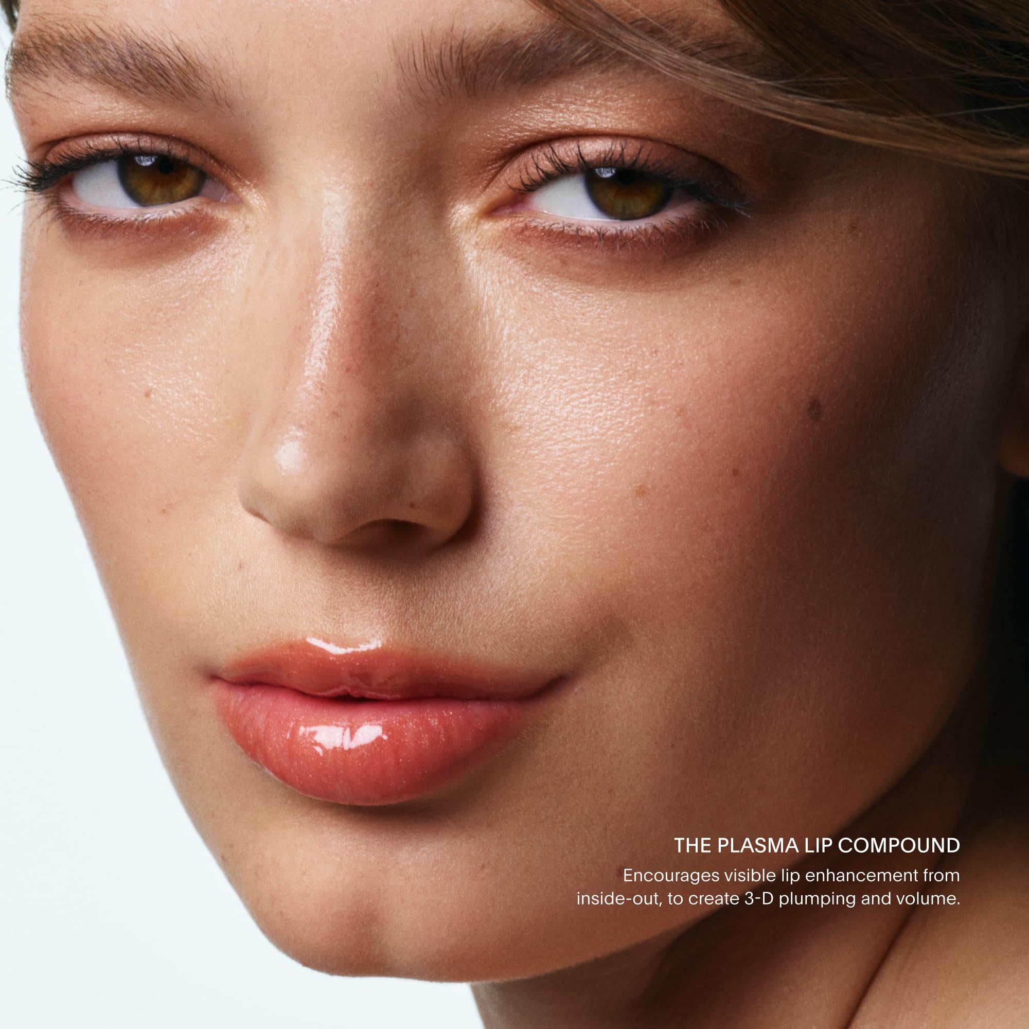 U Beauty The PLASMA - Rossetto colorato per labbra, anti-invecchiamento e antirughe, acido ialuronico, burro di karitè e peptidi per idratazione e rimpolpamento, 3 tonalità, 15 ml