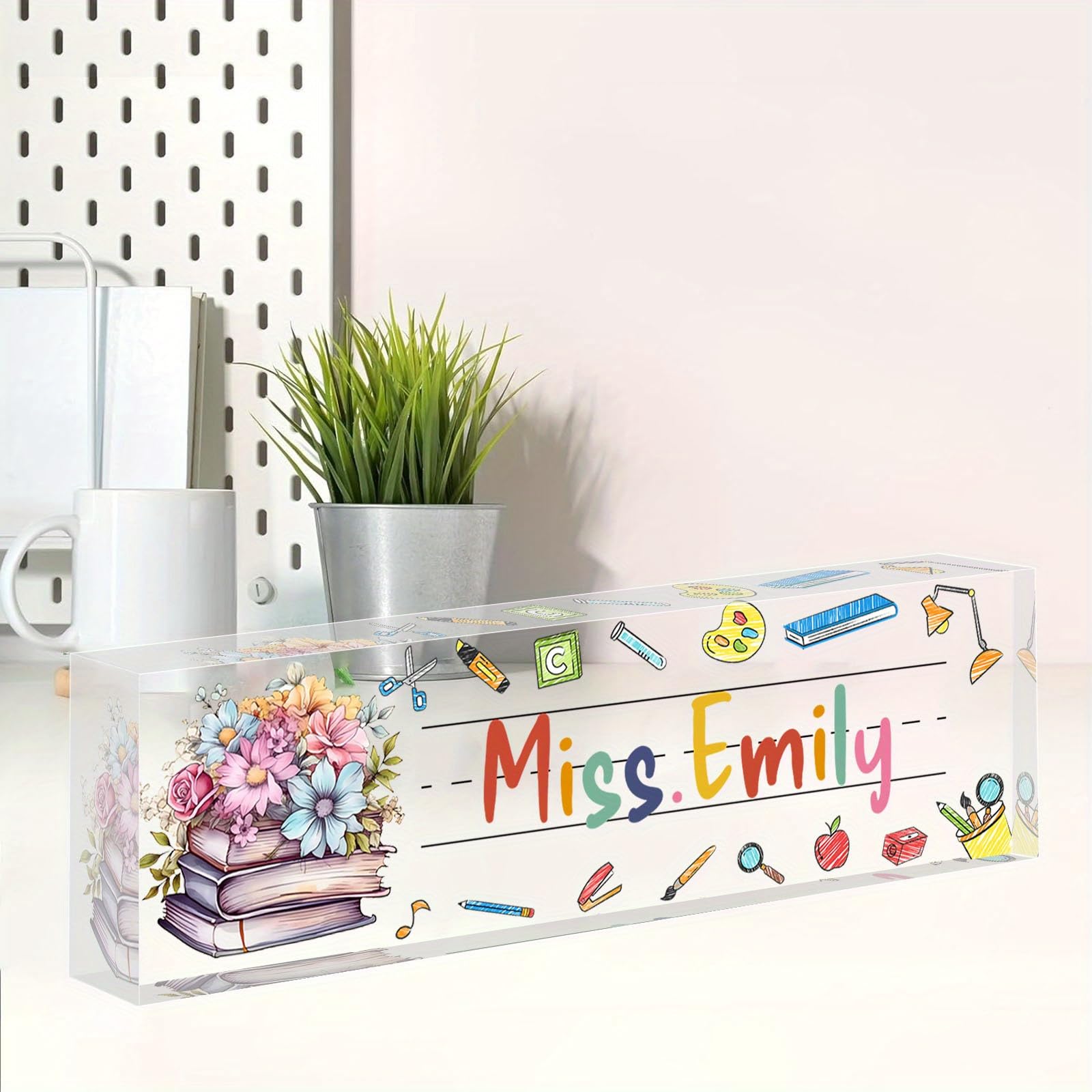 UNIQGIFTS Personalized Name Plate, Custom Name Plate for Office, Acrylic Desk Accessory, Gifts for Coworkers, Boss, Employees, Teacher, Nurse, Worker