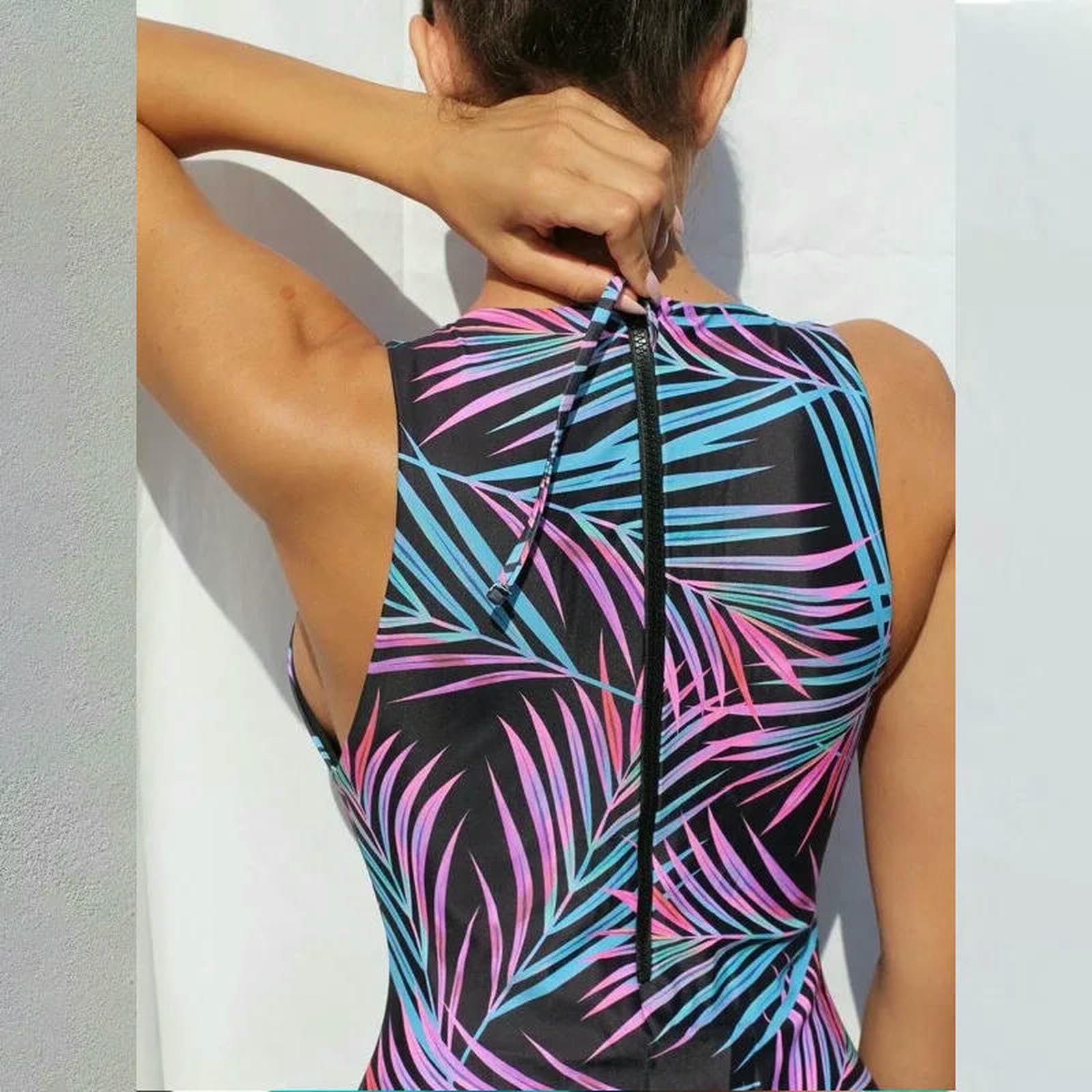 Monokini Tropical de Nailon y Elastano