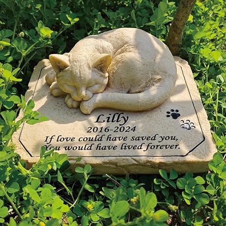Memorial Garden Statue to Honor Your Beloved Feline Friend