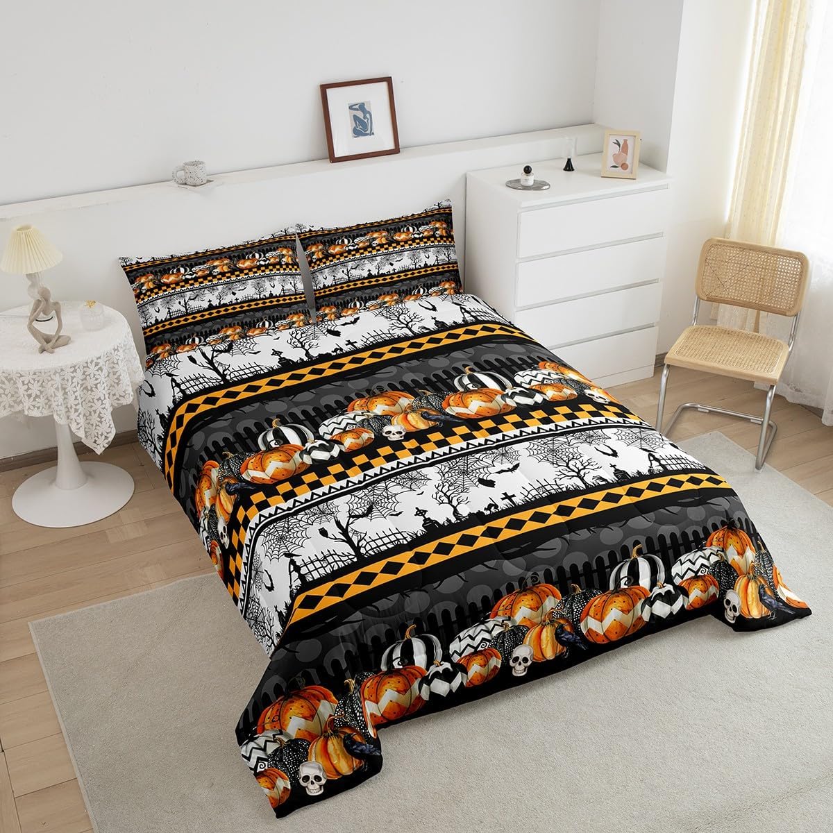 Halloween Pumpkin Lantern Comforter Set Queen Size,Kids Teens Cartoon Bat Spider Web Quilt Set,Black Orange Patchwork Plaid Bedding Set 3Pcs,Gothic Festival Decor Duvet Insert,2 Pillowcases