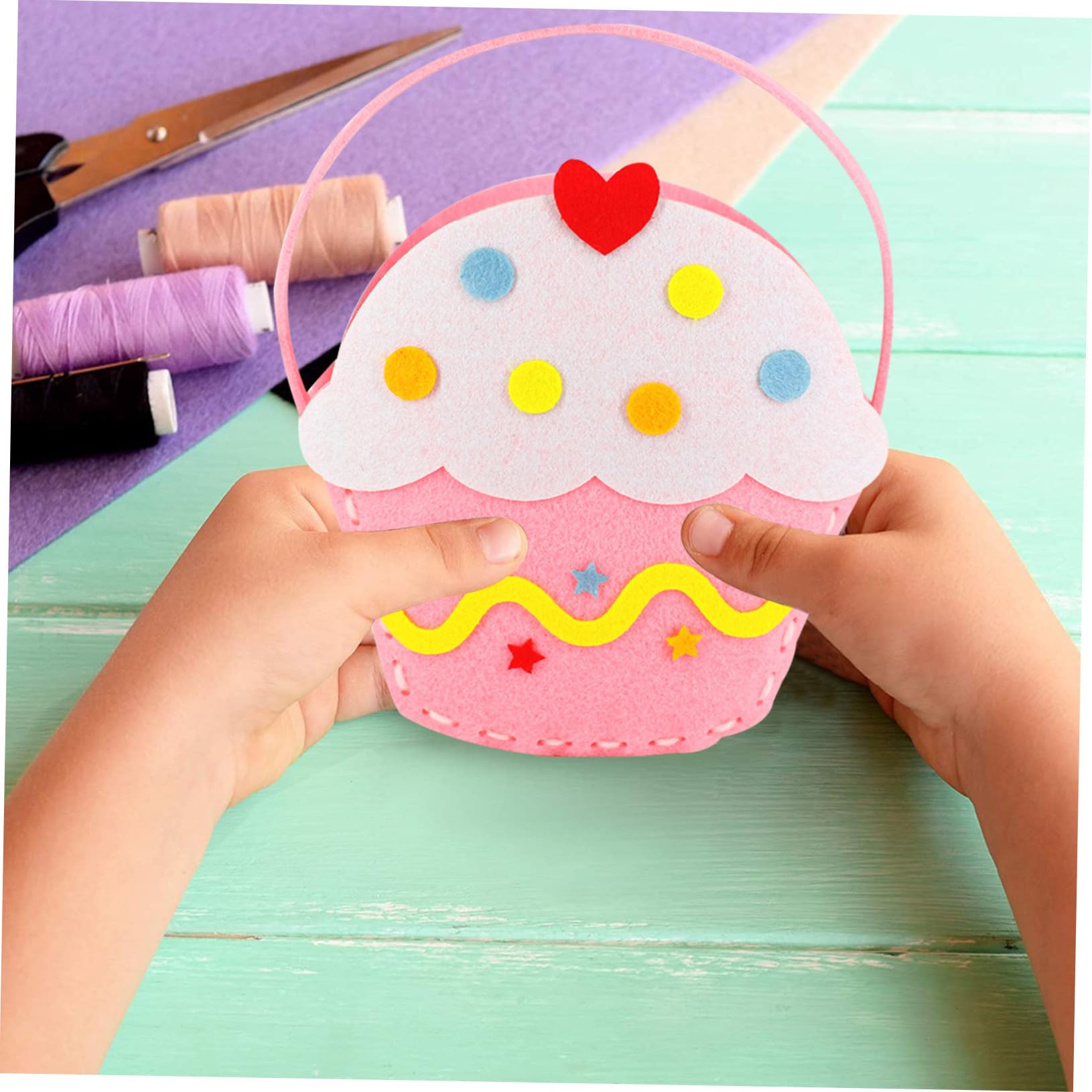 Uonlytech Kit de Couture Paquet Non Tissé Garçon et Filles 5 Pièces Taille Garçon et Filles Tissu Non Tissé Solide Bricolage Éducatif Activité Manuelle Créative Anniversaire Plusieurs styles